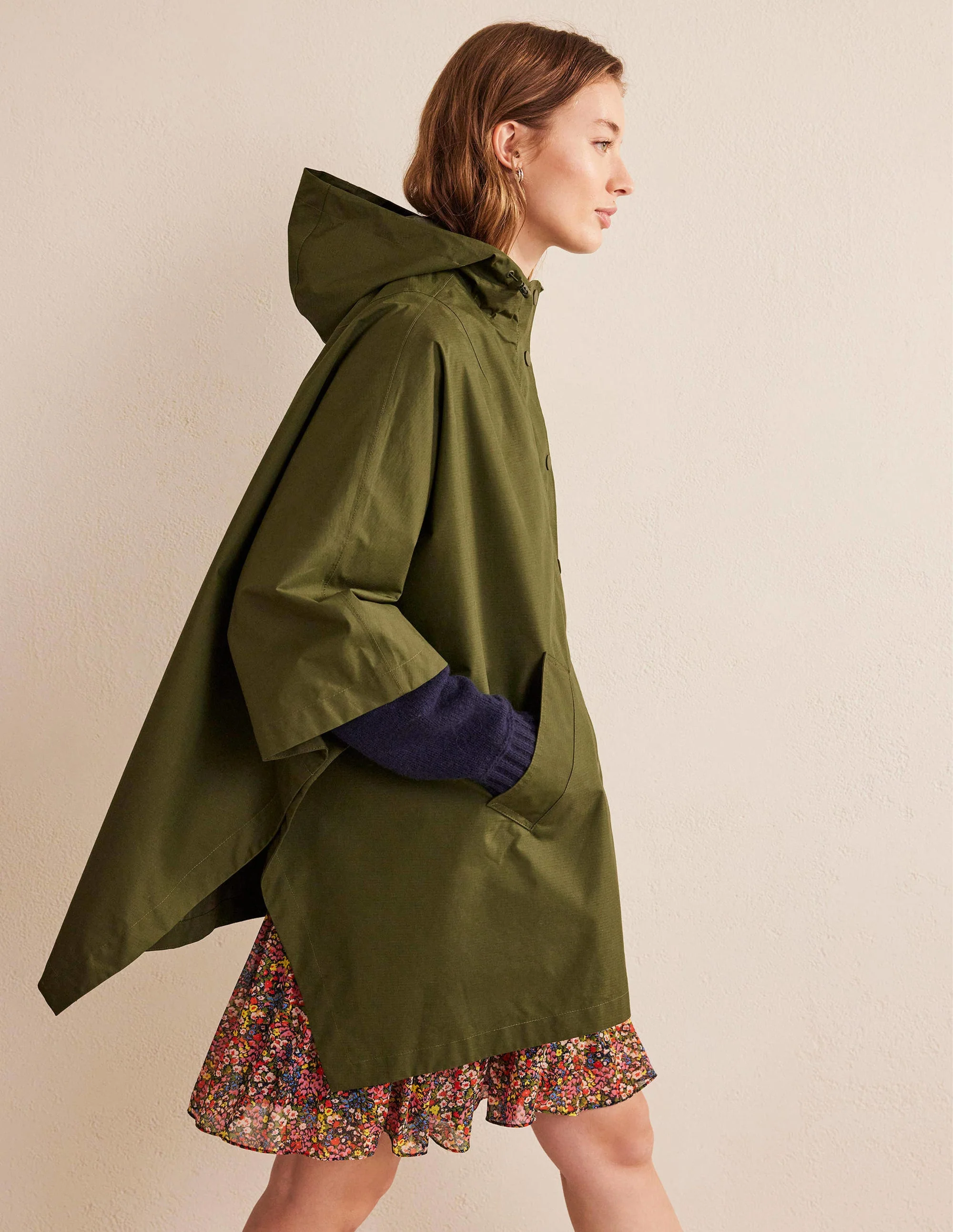 Wasserdichter Cape-Mantel-Khaki