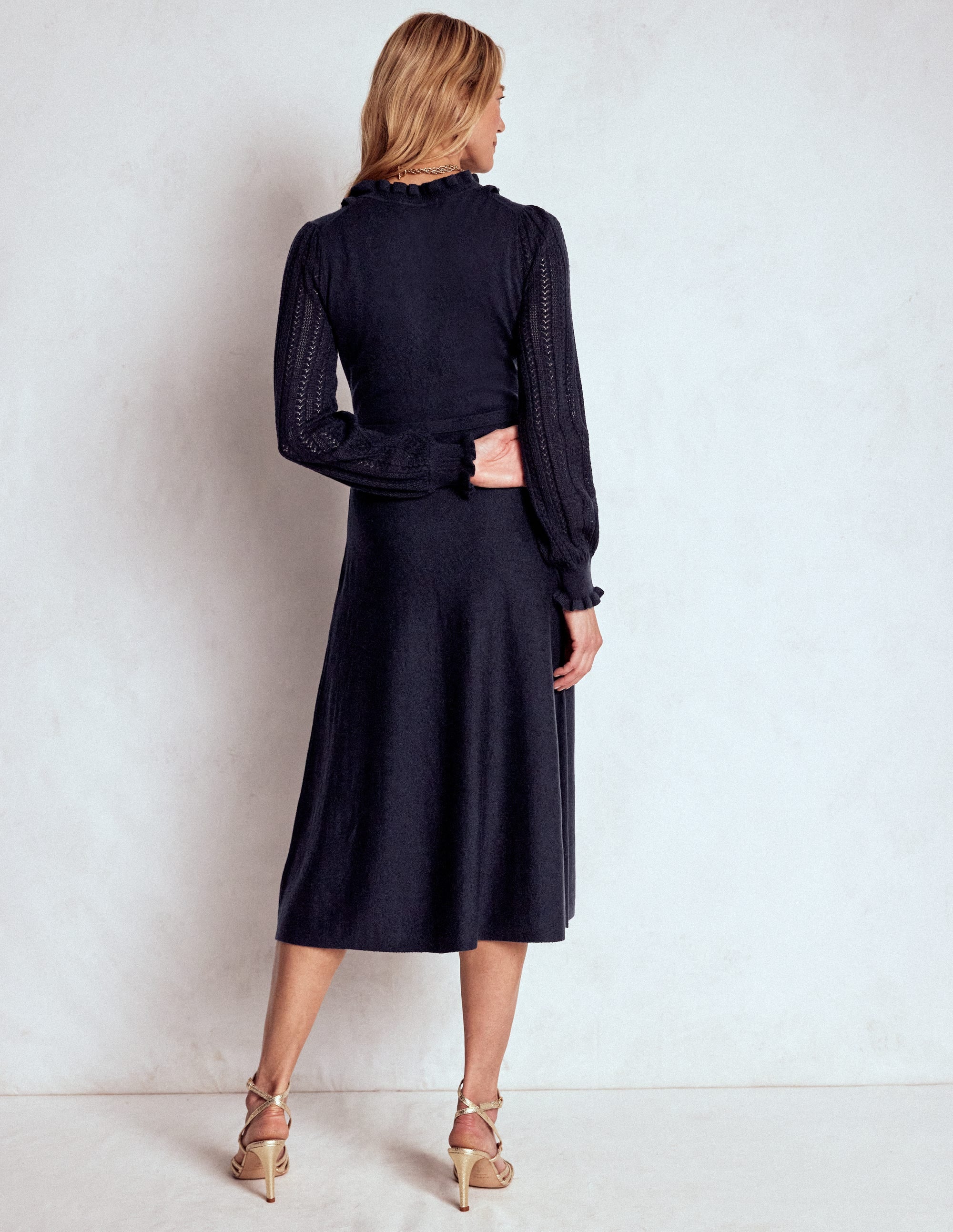 Winifred Strickkleid mit Rüschen-Marineblau - Image 3