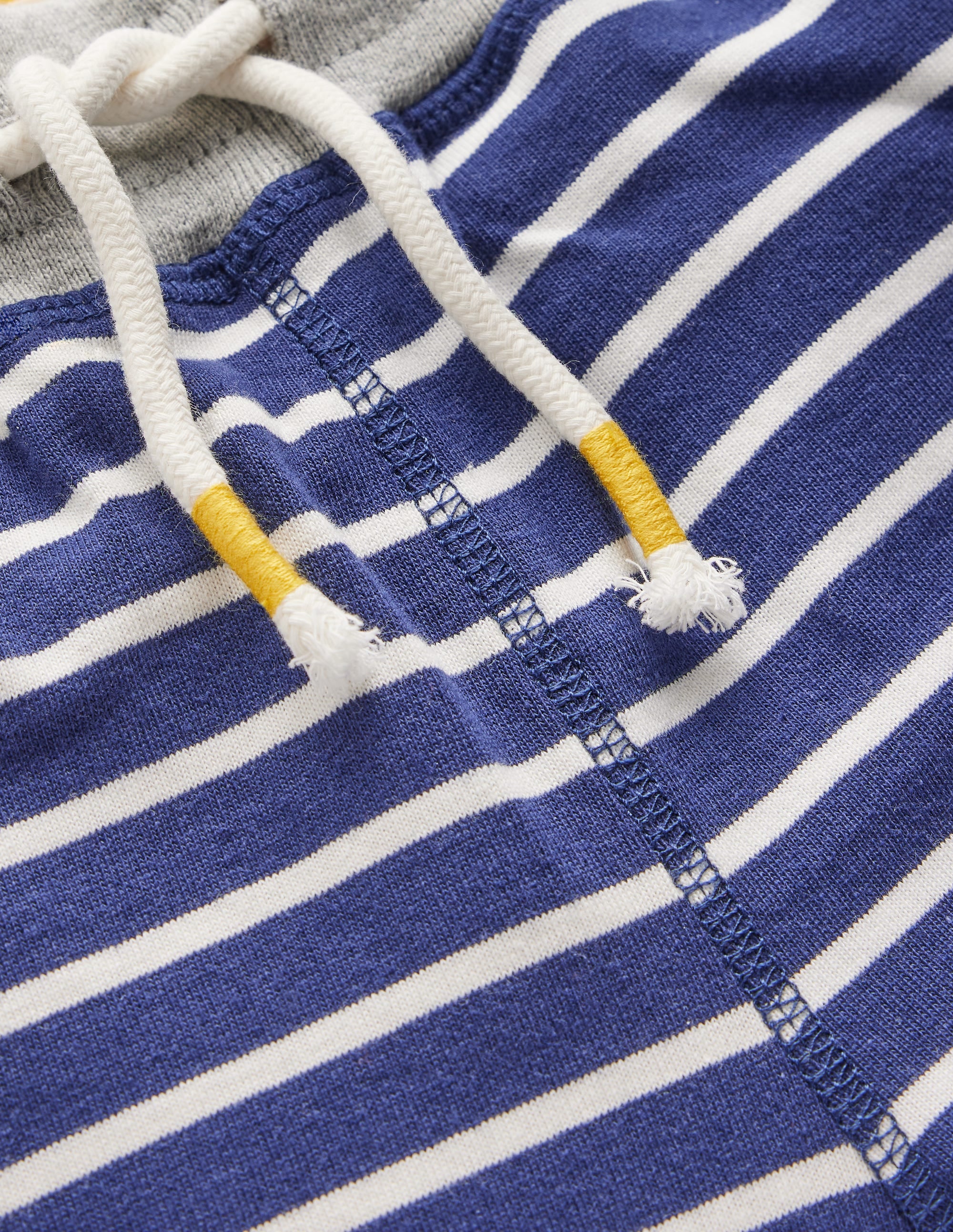 Baggyshorts aus Jersey-Schuluniform-Marineblau und Naturweiß - Image 3