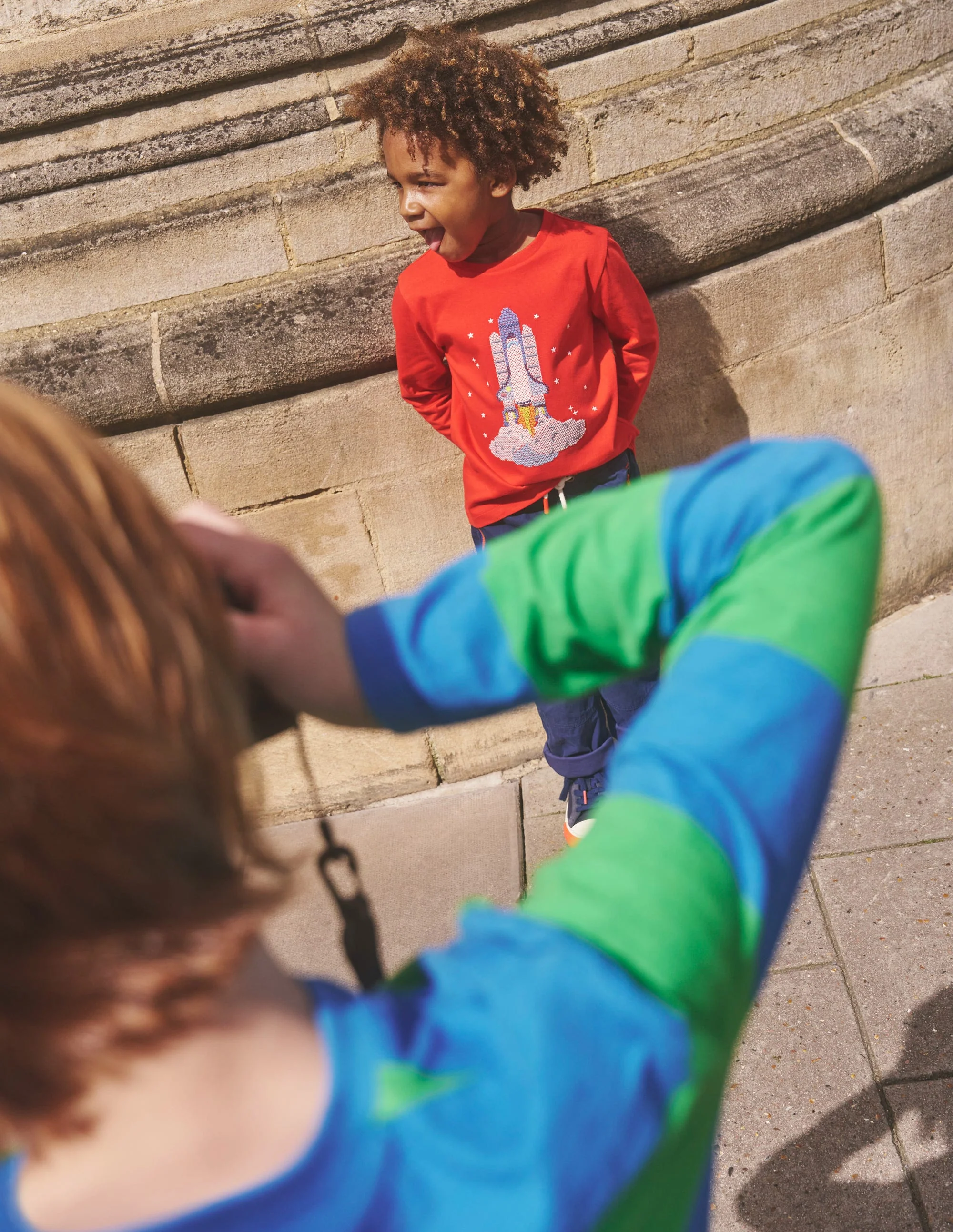 Baumwoll-T-Shirt mit Kreuzstich-Mohnblumenrot Rakete - Image 4