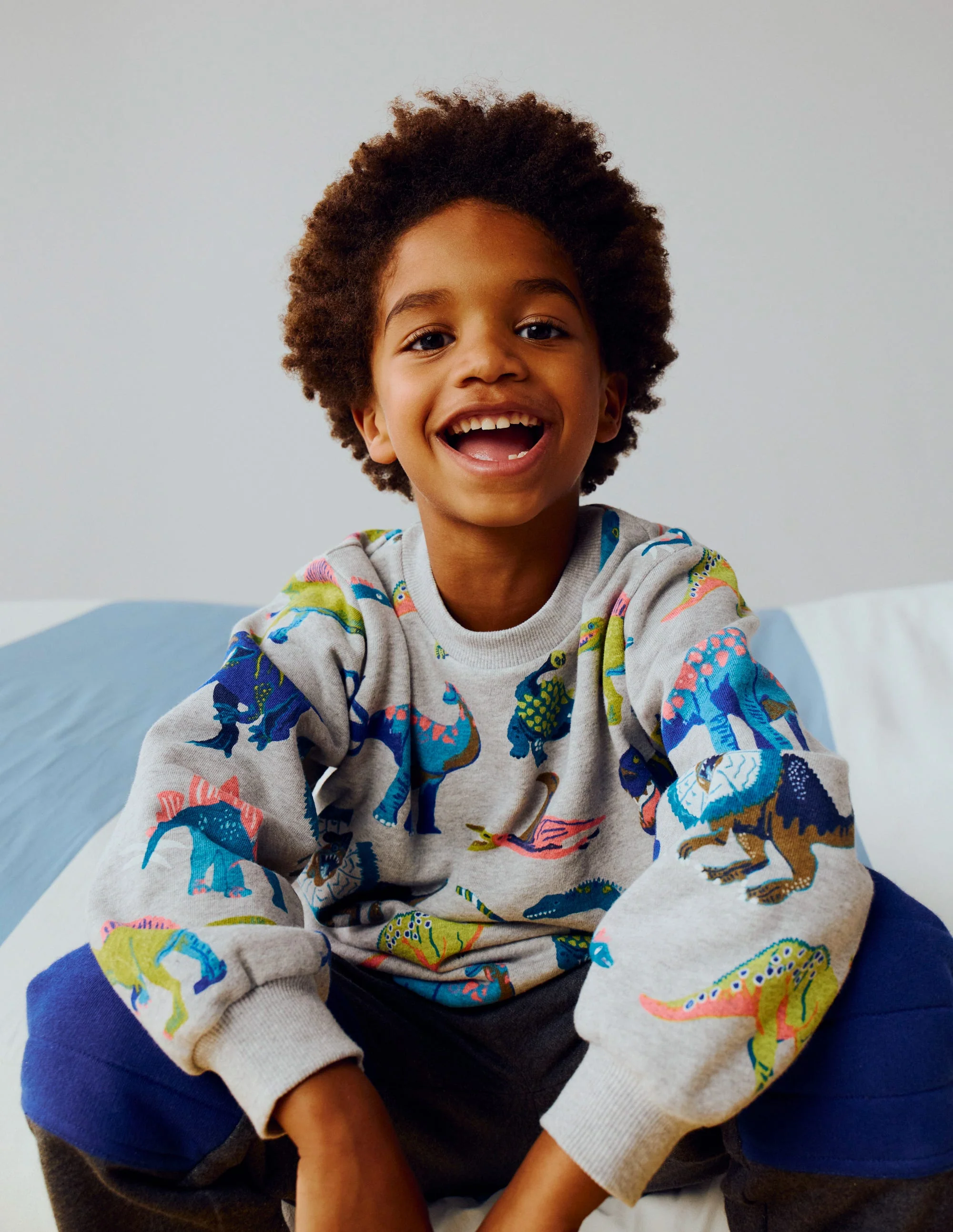 Bedrucktes Sweatshirt für den Alltag-Grau Dinosaurier - Image 4