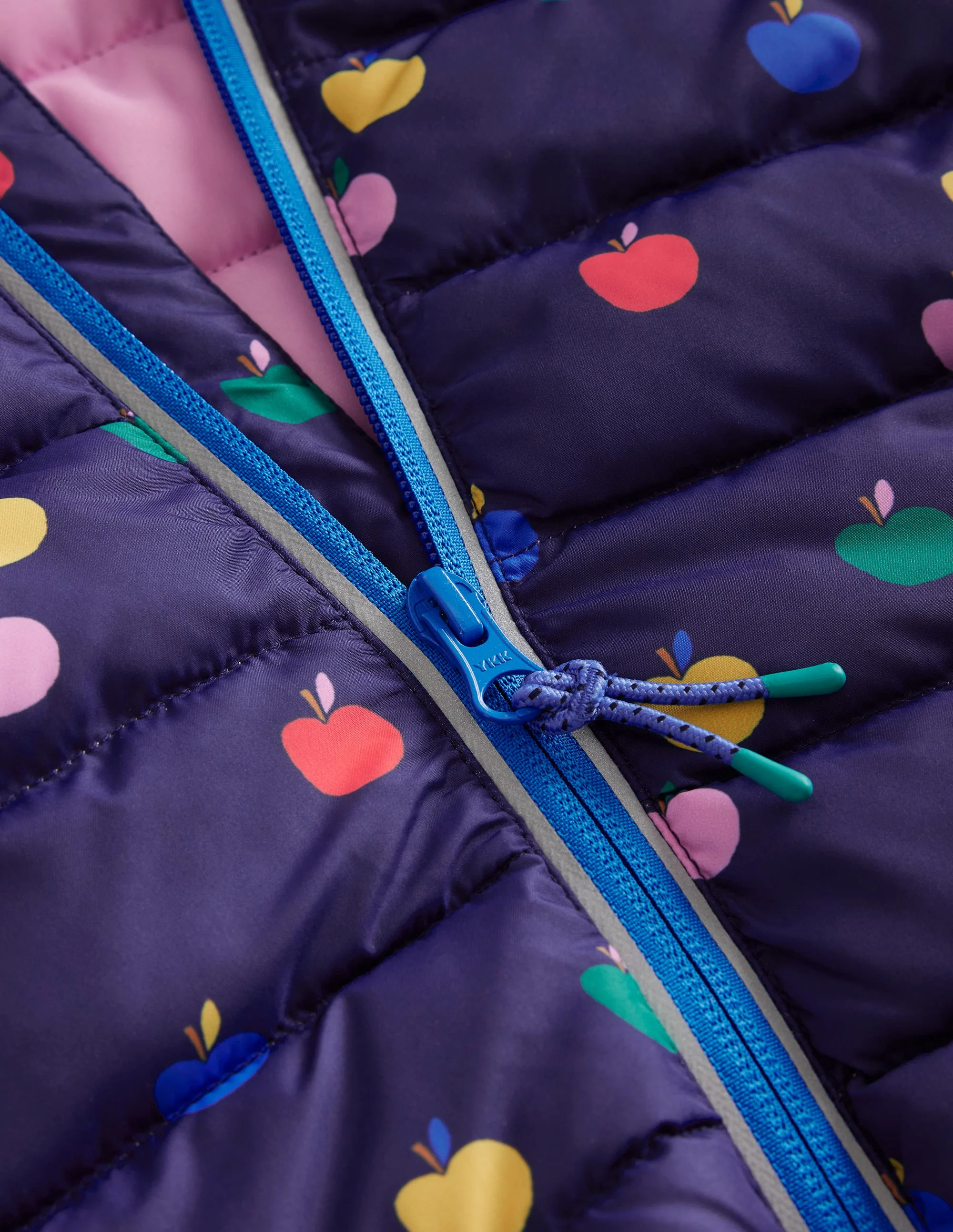 Bequem verstaubare, wattierte Jacke-Schuluniform-Marineblau Regenbogen Äpfel - Image 5