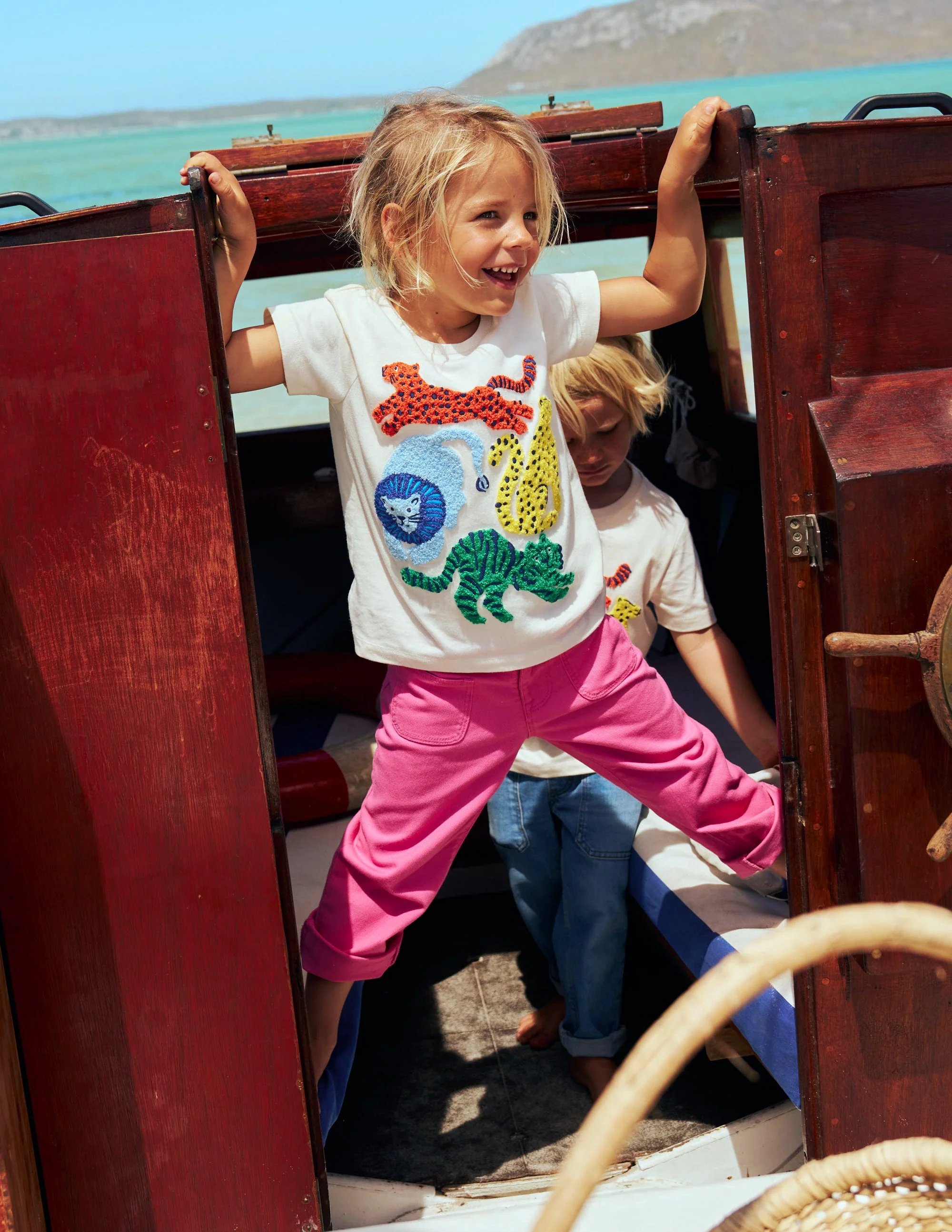 Bouclé-T-Shirt-Sanftes Naturweiß Großkatzen - Image 4