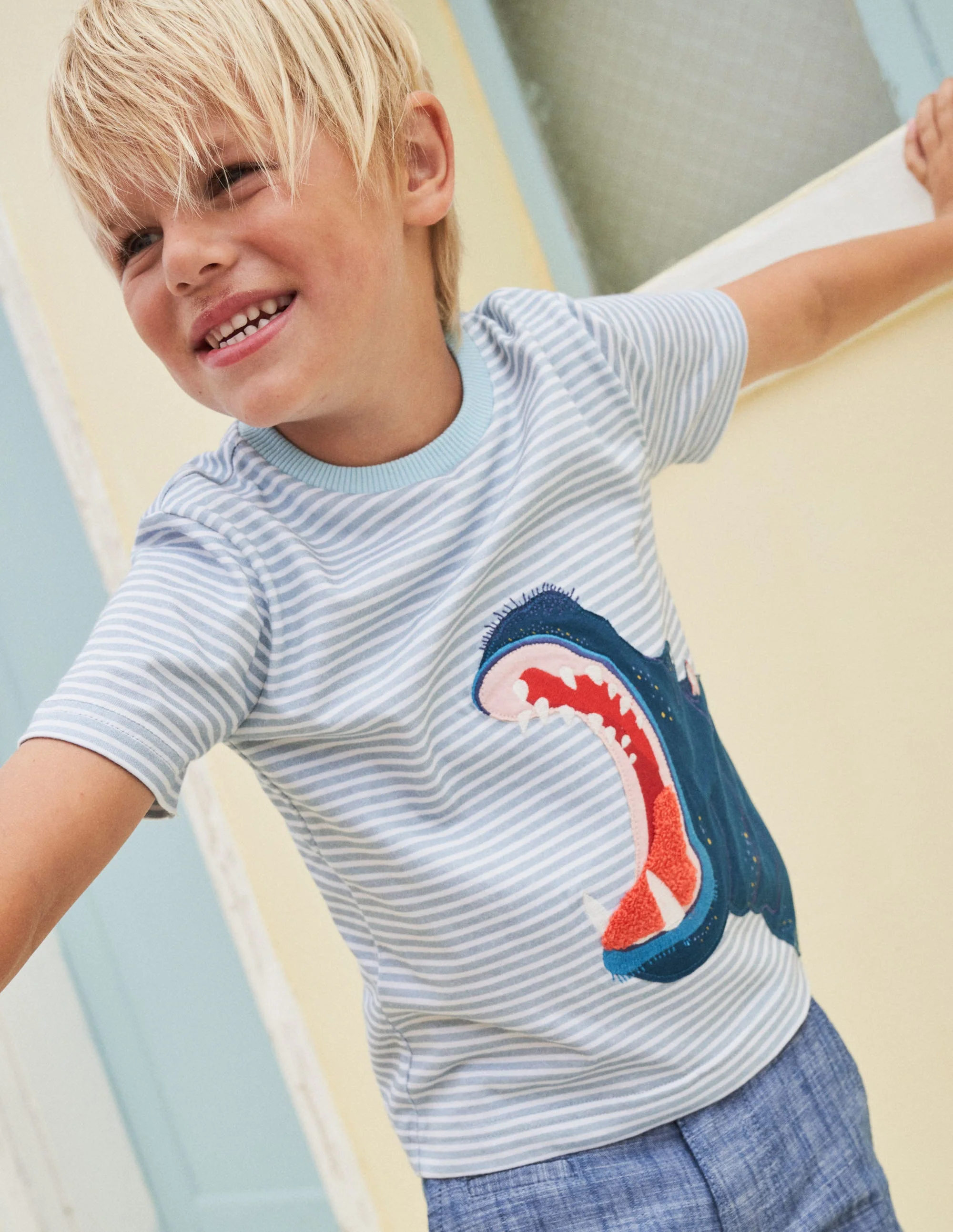 Gestreiftes T-Shirt mit Tierapplikation-Küstenblau, Nilpferd - Image 6