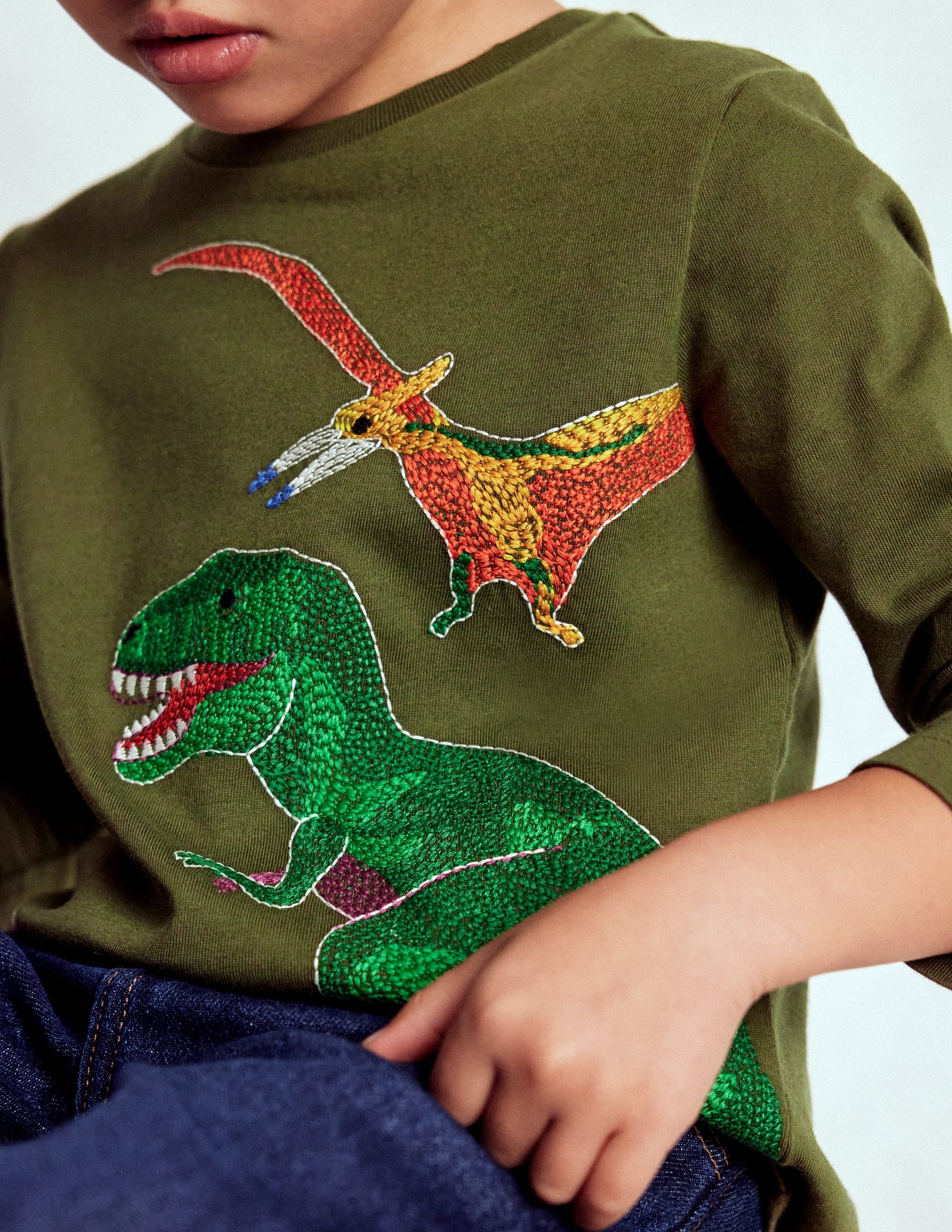 Im Dunkeln leuchtendes T-Shirt mit Superstitch-Wintermoos Dino - Image 2