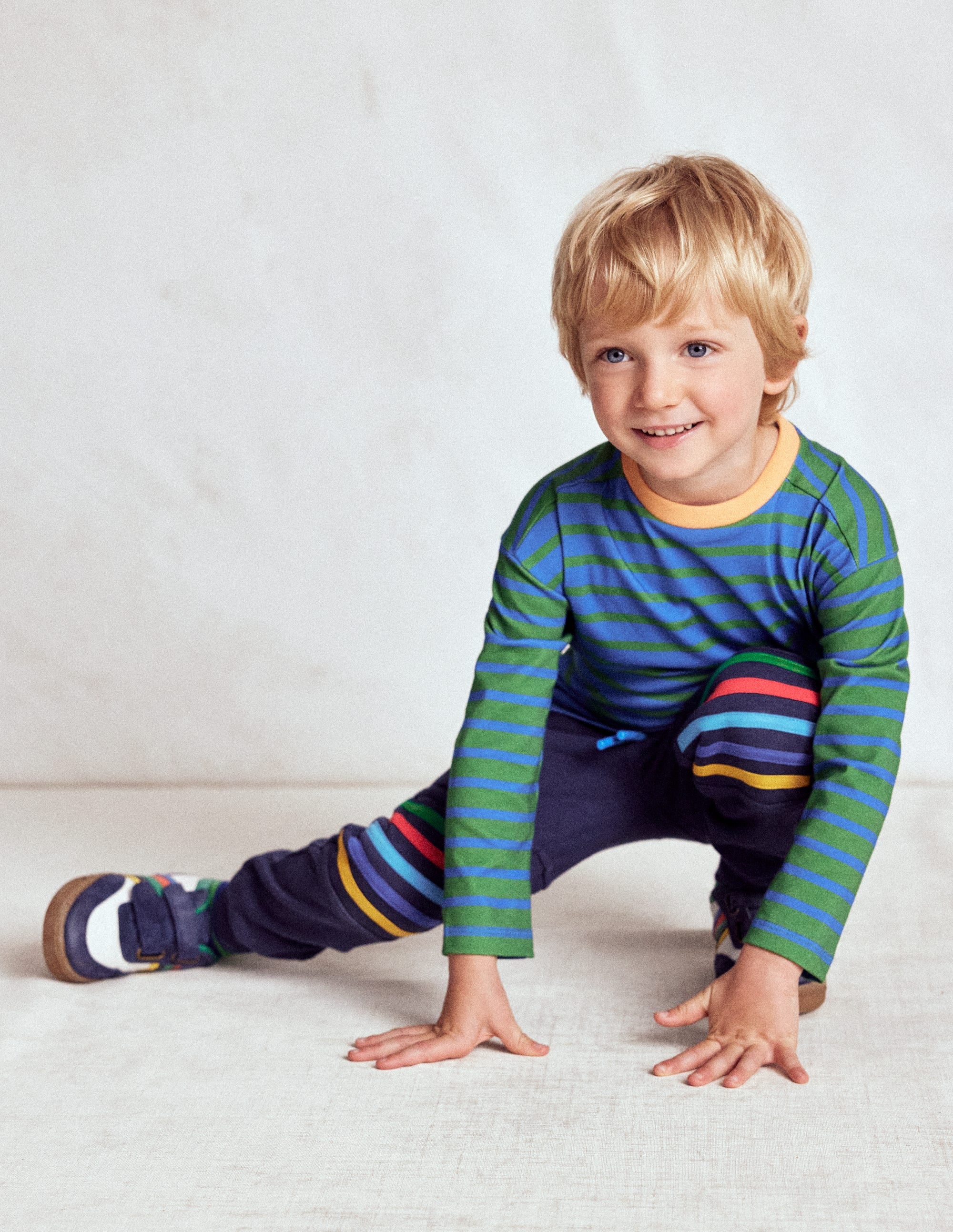 Jogginghose mit verstärktem Knie-Aristocratic Blue/ Ivory Stripe - Image 3