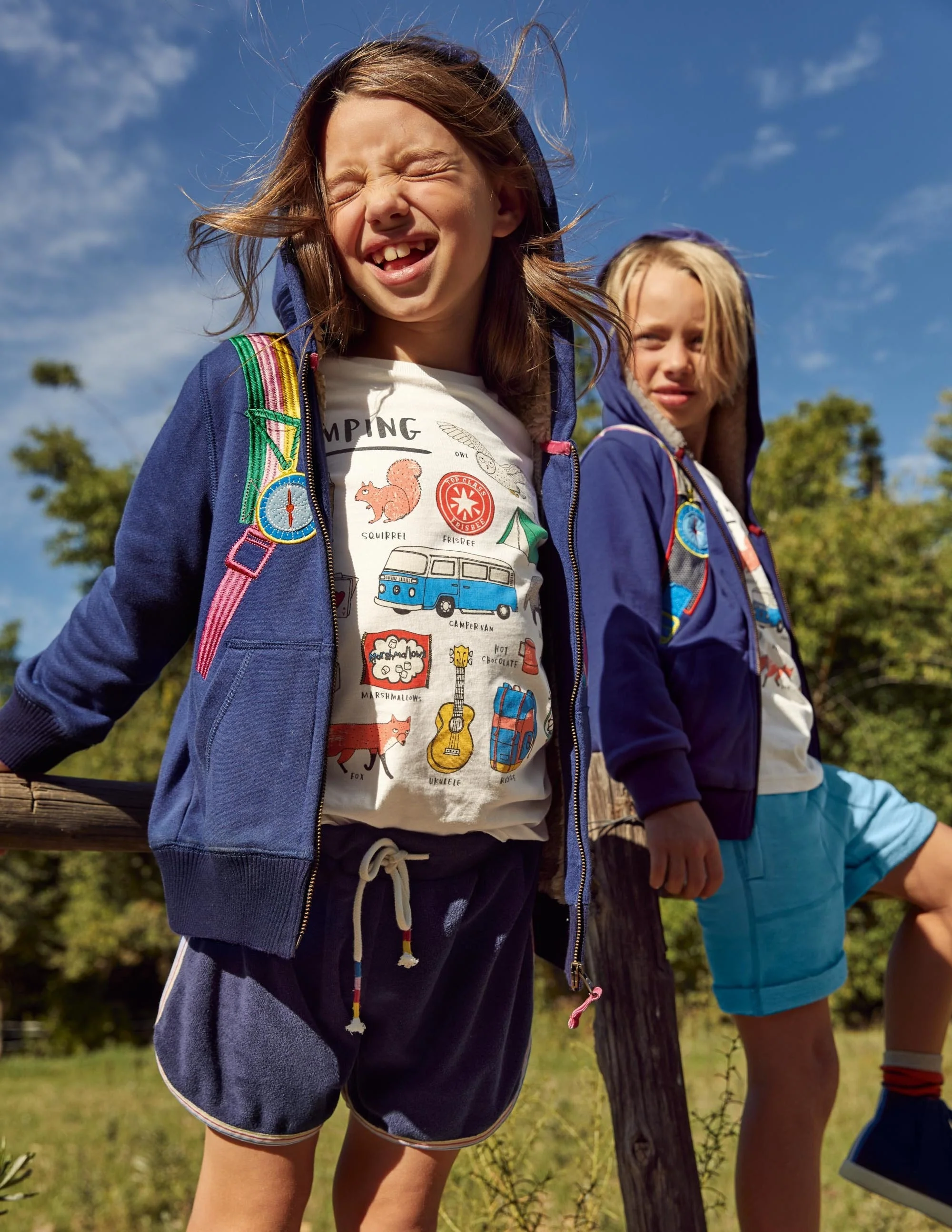 Kapuzenjacke mit kuscheligem Futter und Applikation-Segelblau, Rucksack - Image 4