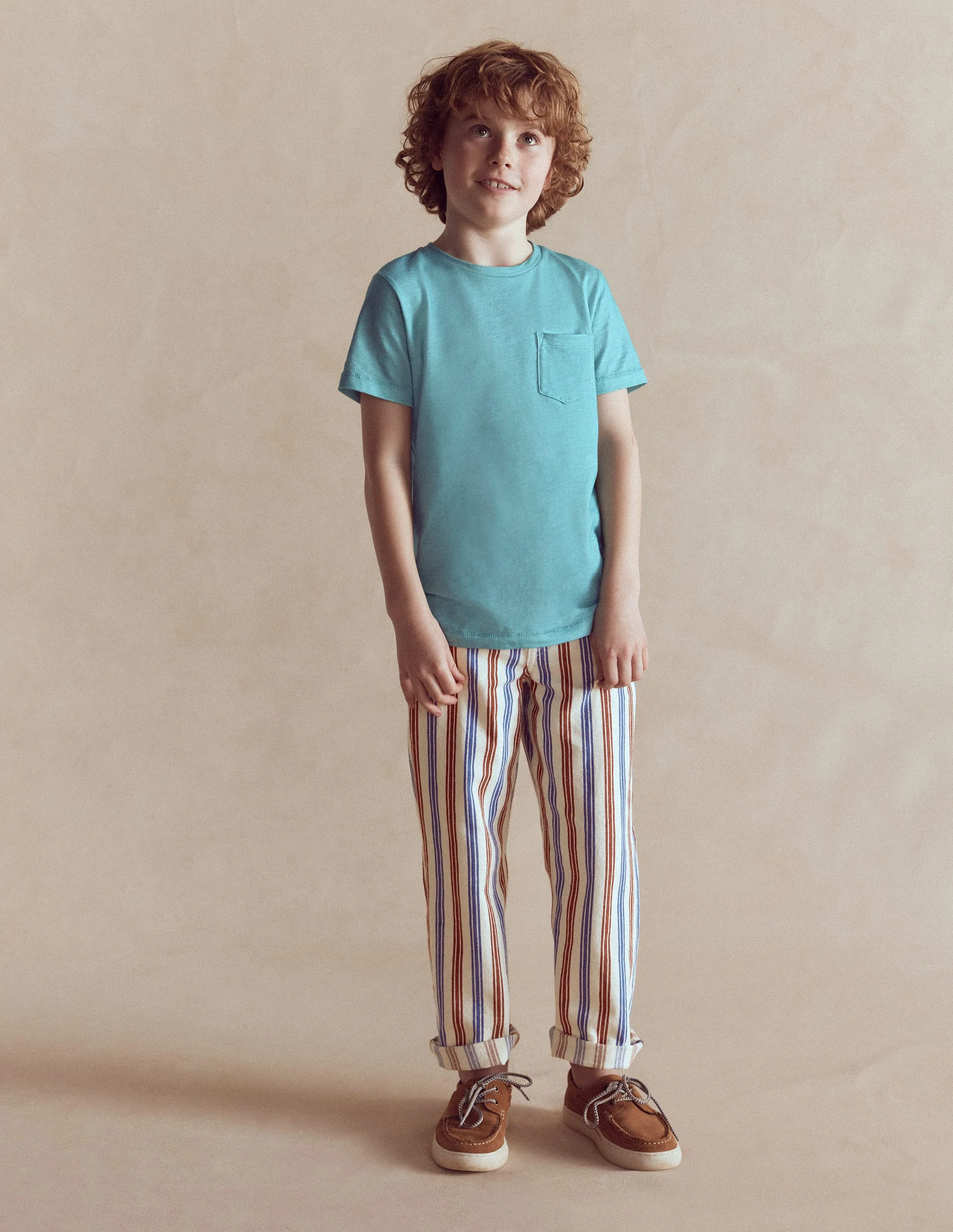Lockere Jeanshose mit geradem Bein-Blaue und Rot Streifen