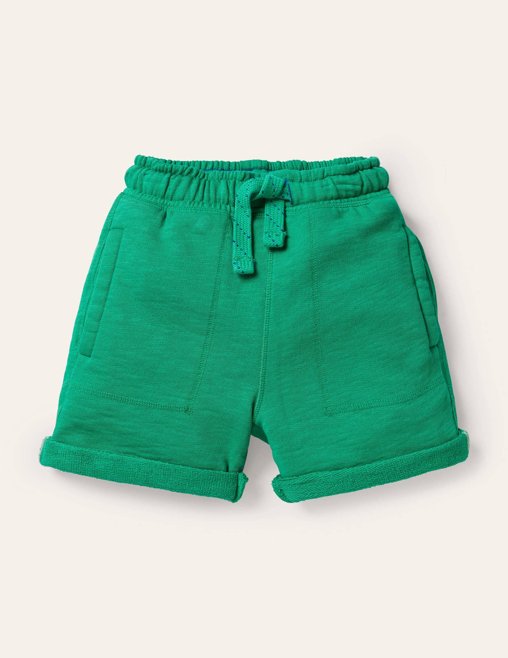 Stückgefärbte Sweatshorts-Baumgrün