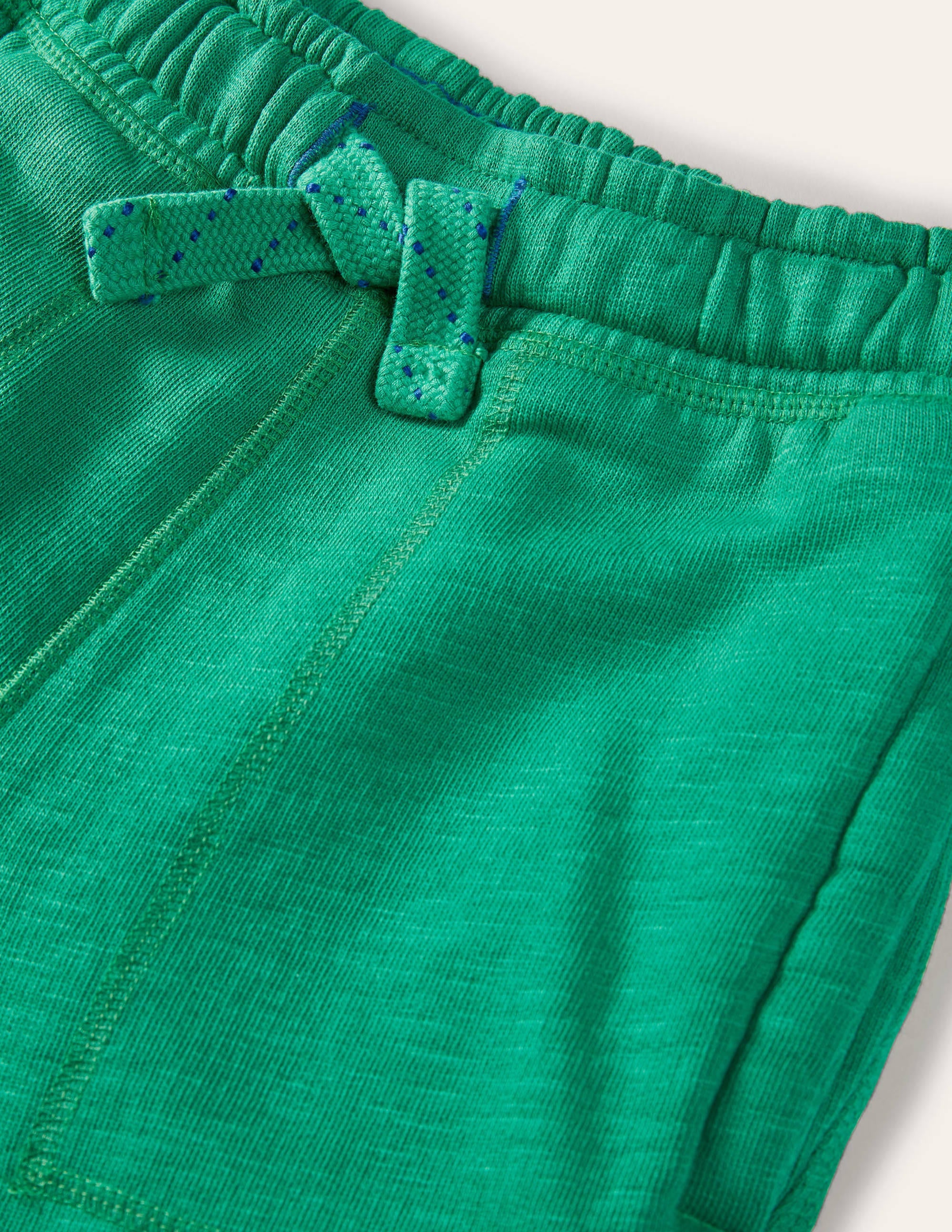 Stückgefärbte Sweatshorts-Baumgrün - Image 3