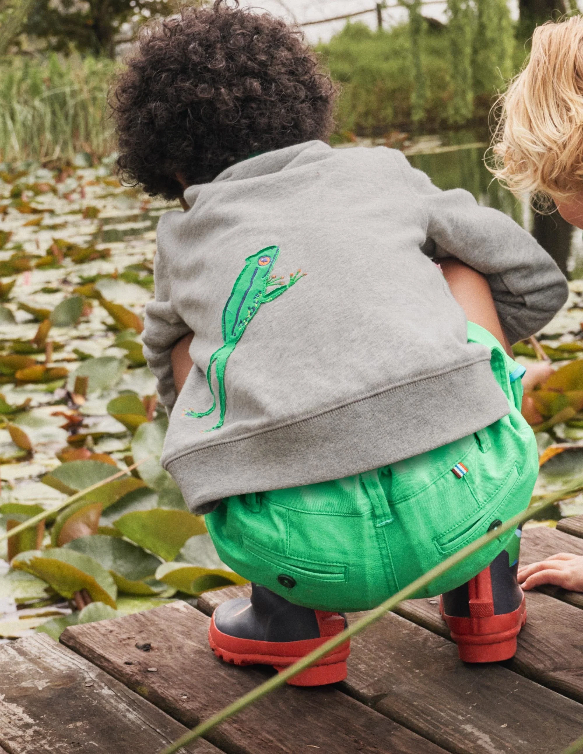 Sweatshirt mit Motiv auf Vorder- und Rückseite-Grau Meliert, Frosch - Image 5