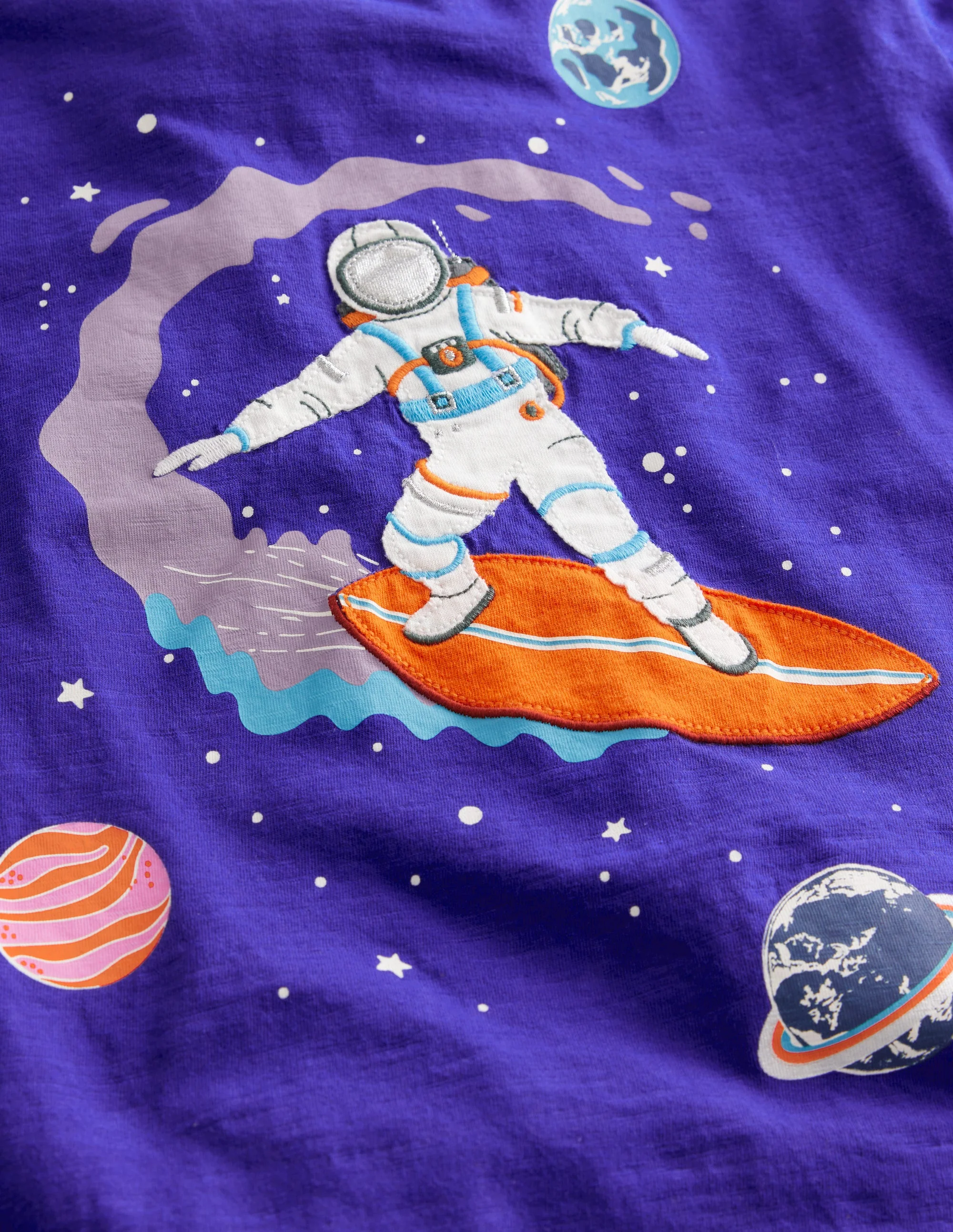 T-Shirt aus Baumwolle mit Weltraum-Druck-Blau Meliert Surfer - Image 3