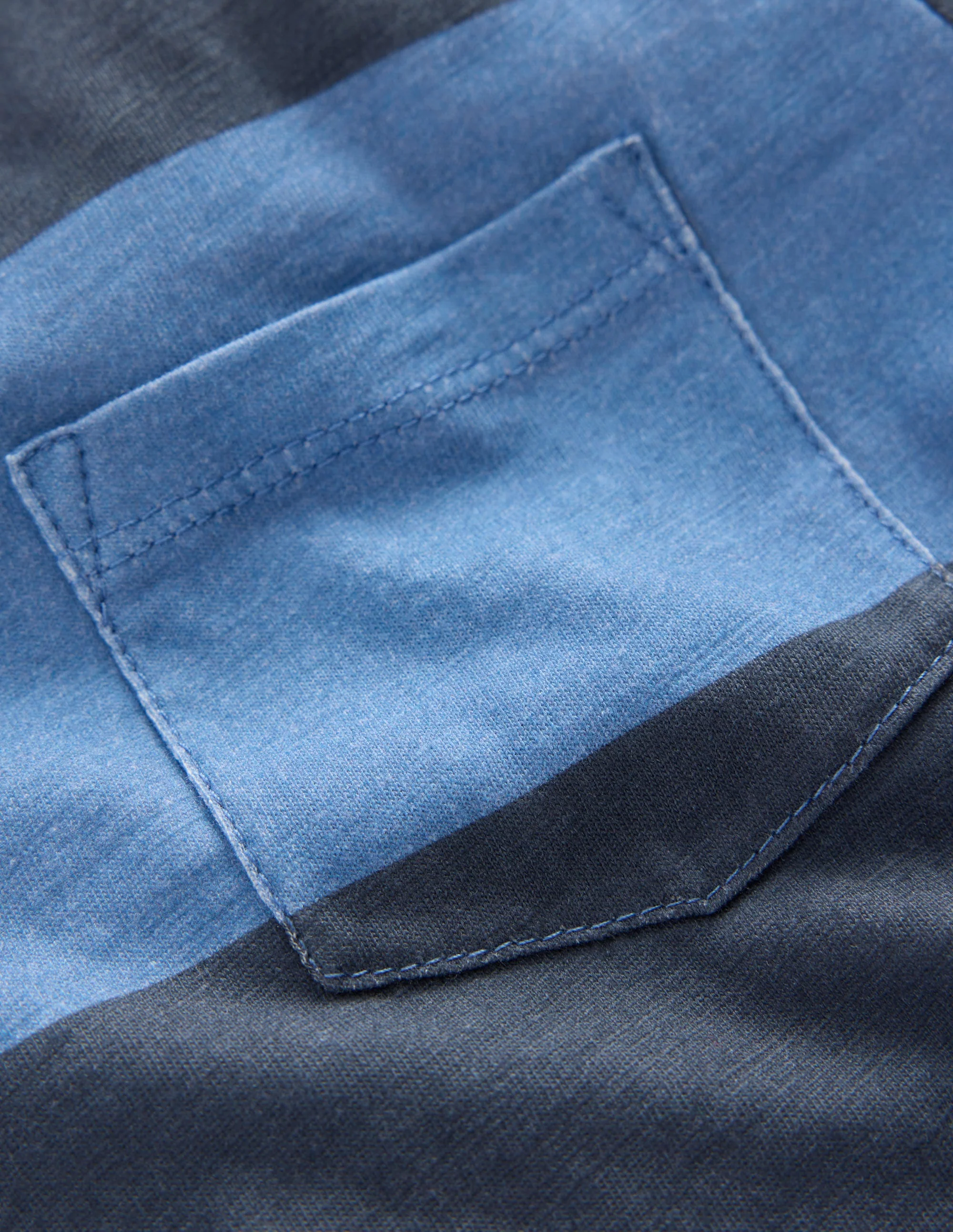 T-Shirt für den Alltag-Blau Yonder / Mittelalterliches Blau - Image 3