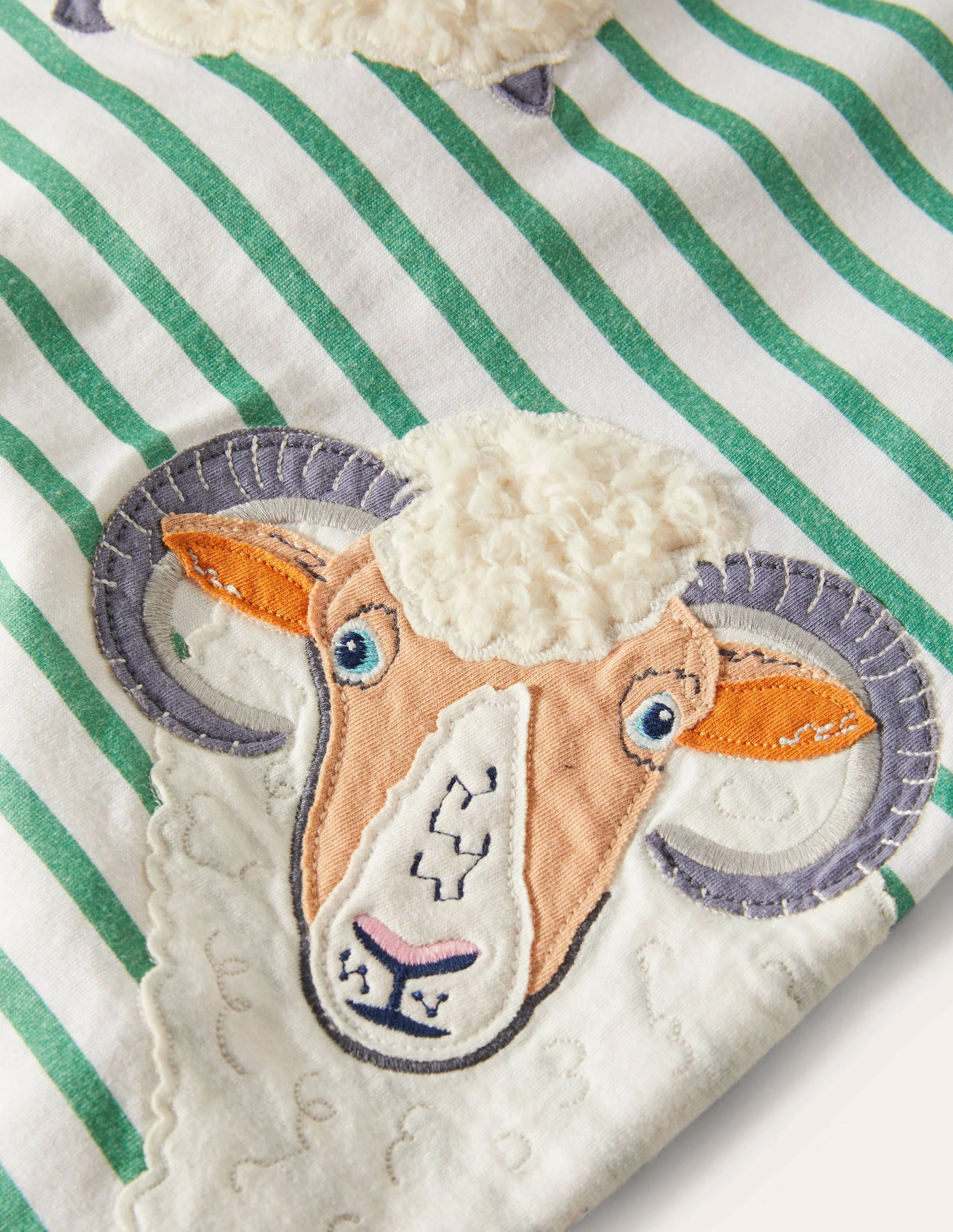 T-Shirt mit Bauernhoftierapplikation-Paprikagrün, Schaf - Image 3