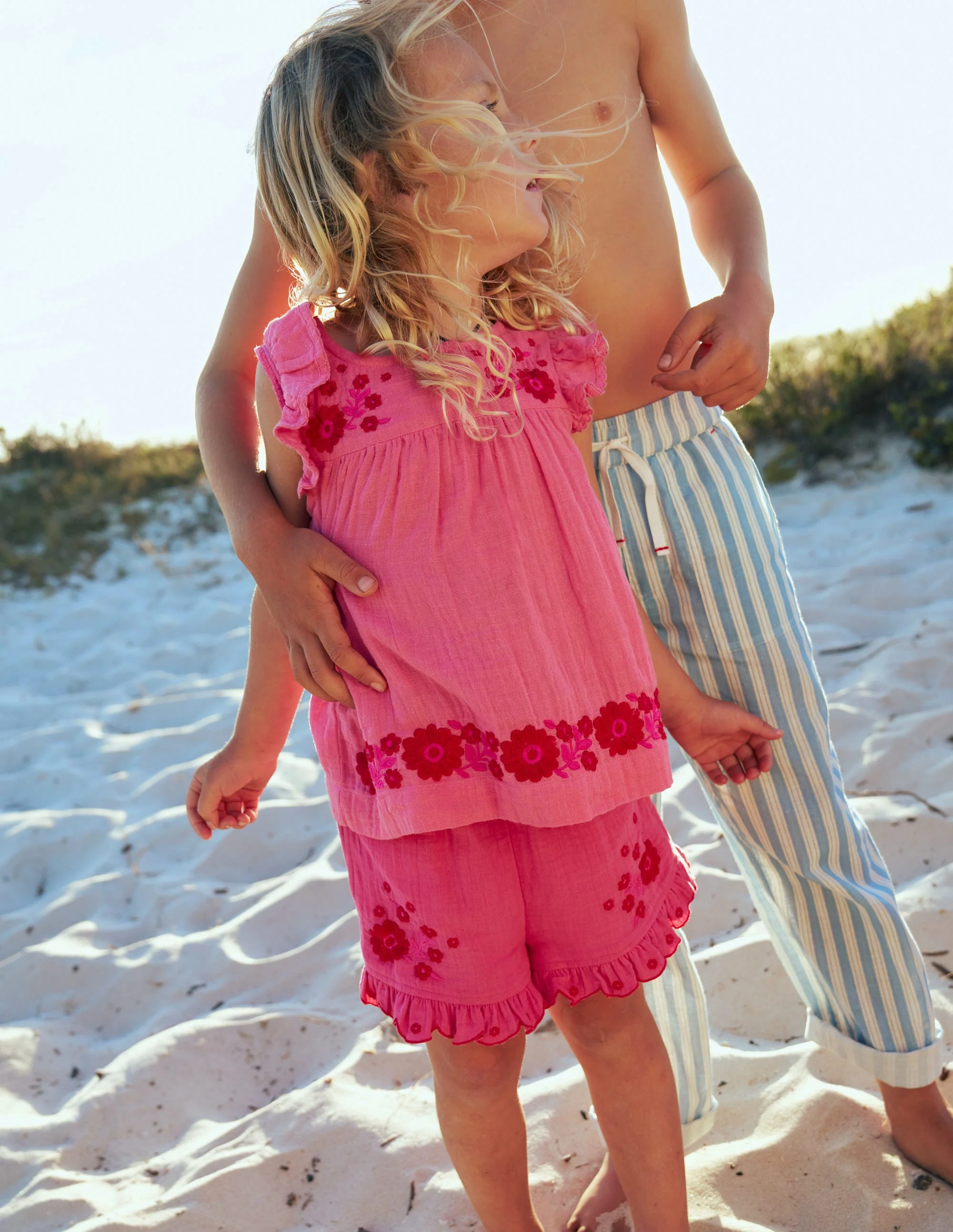 Doppeltuch-Shorts mit Rüschensaum-Sorbet-Rosa Stickerei - Image 4