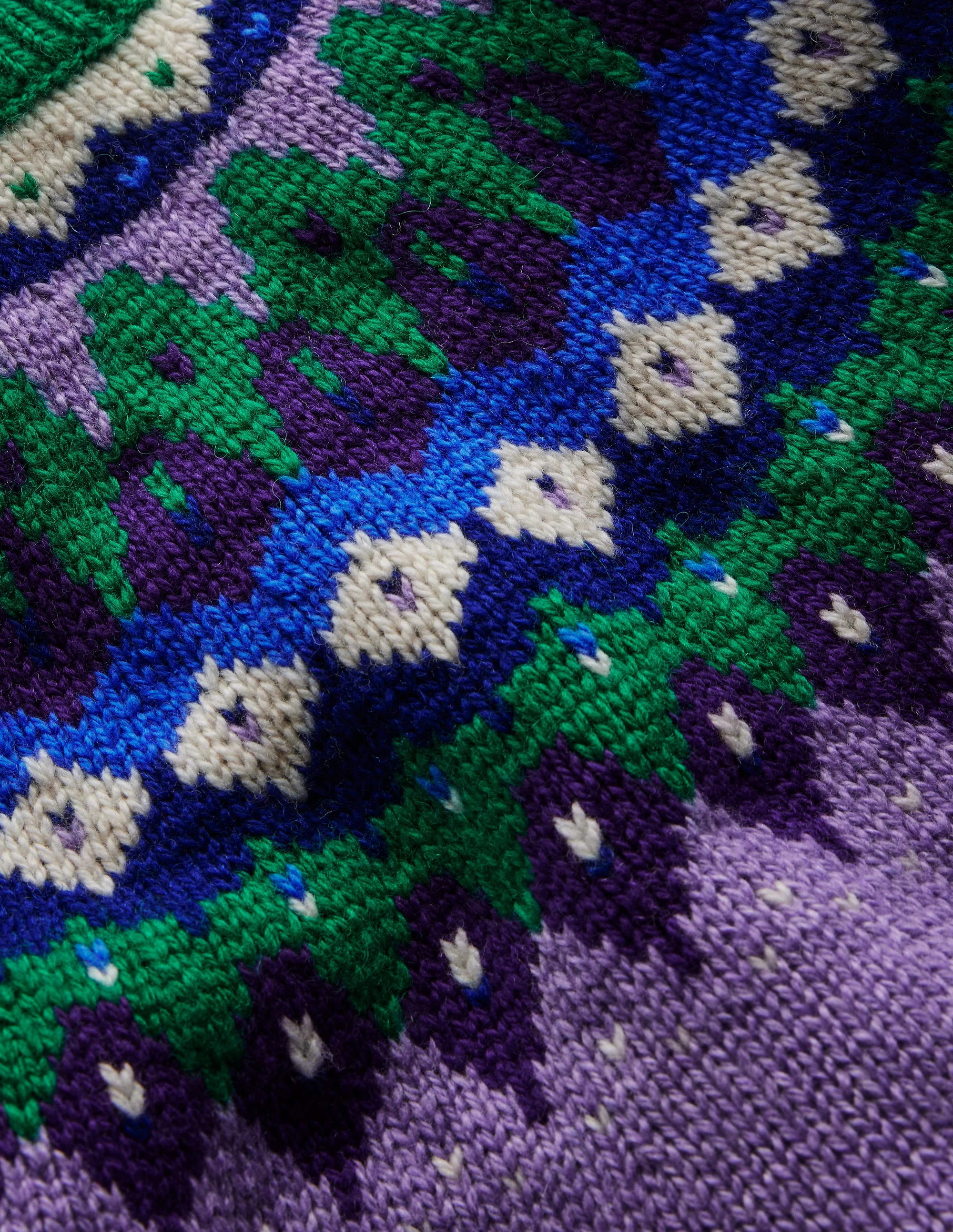 Eleanor Fair-Isle-Pullover-Asternlila - Image 7