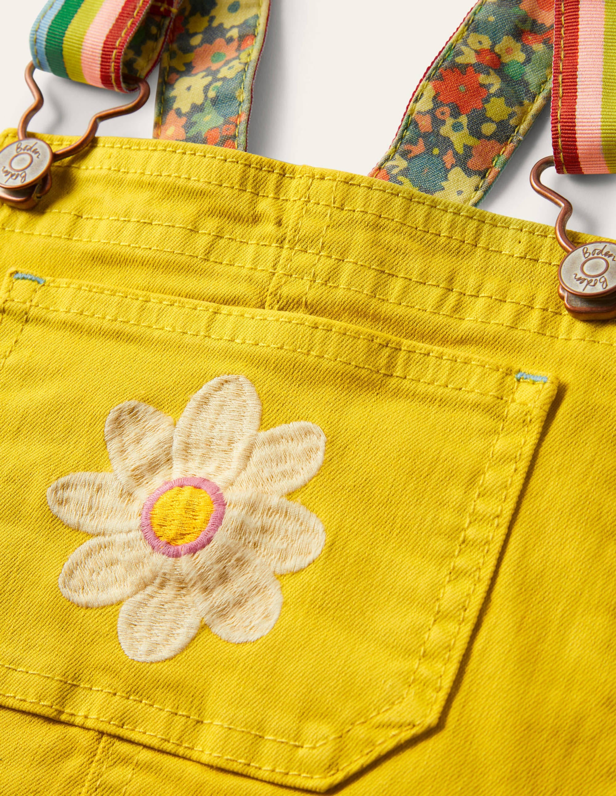 Fröhliche kurze Latzhose-Maisgelb, Blume - Image 3