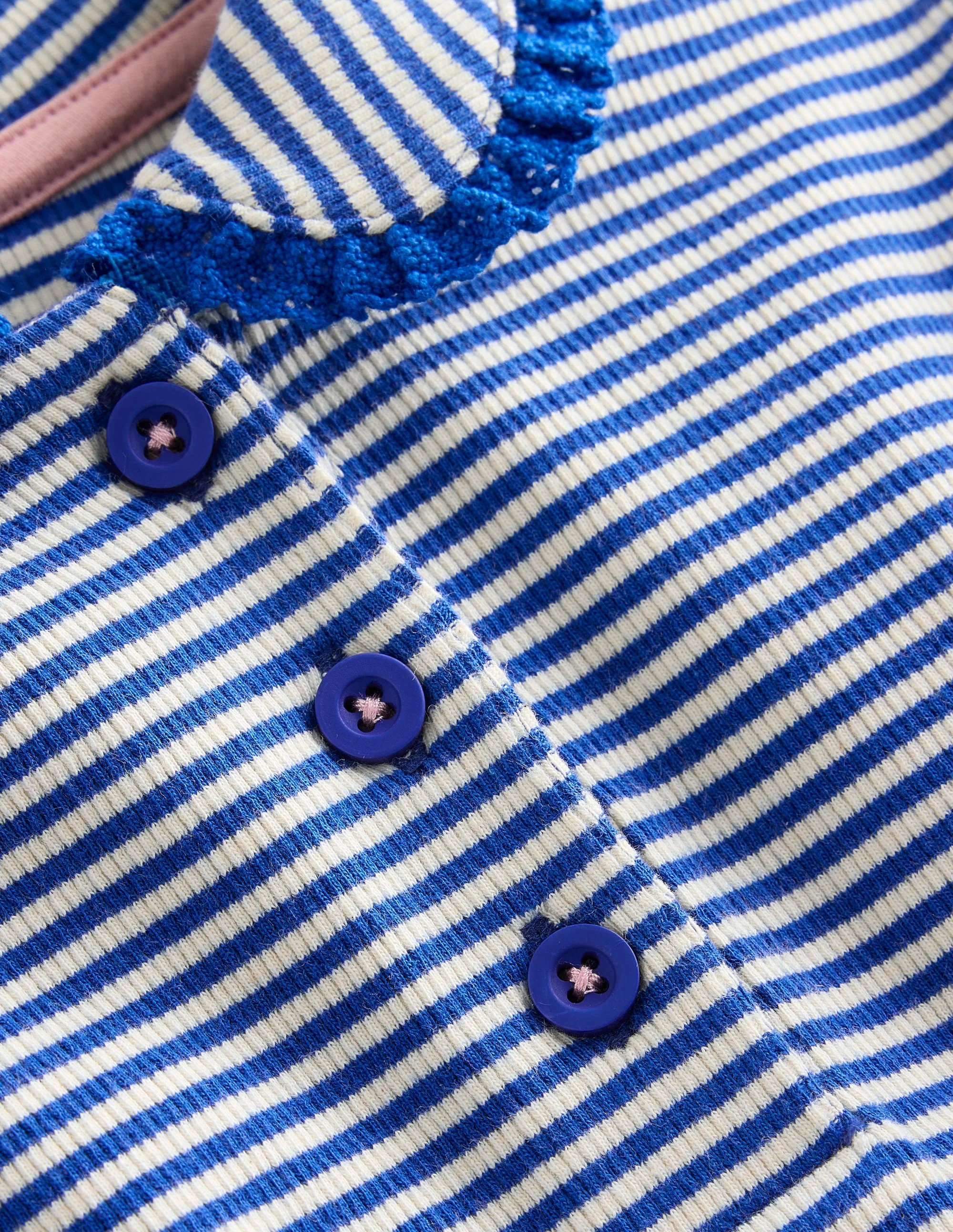 Geripptes Kleid mit Kragen zum Herumwirbeln-Blauhäher/Naturweiß Streifen - Image 3