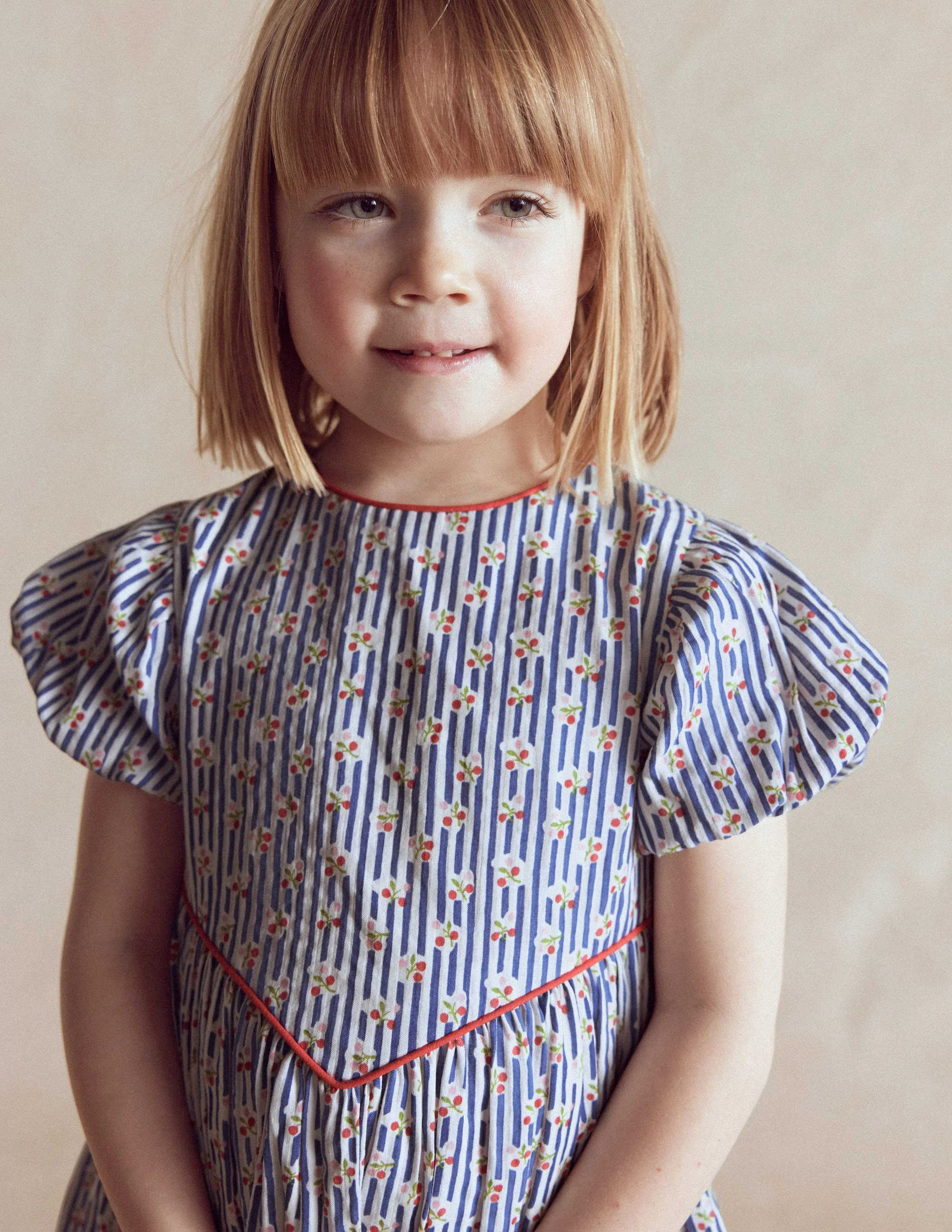 Gewebtes Kleid mit V-Ausschnitt-Blauhäher Kirschen Streifen - Image 2