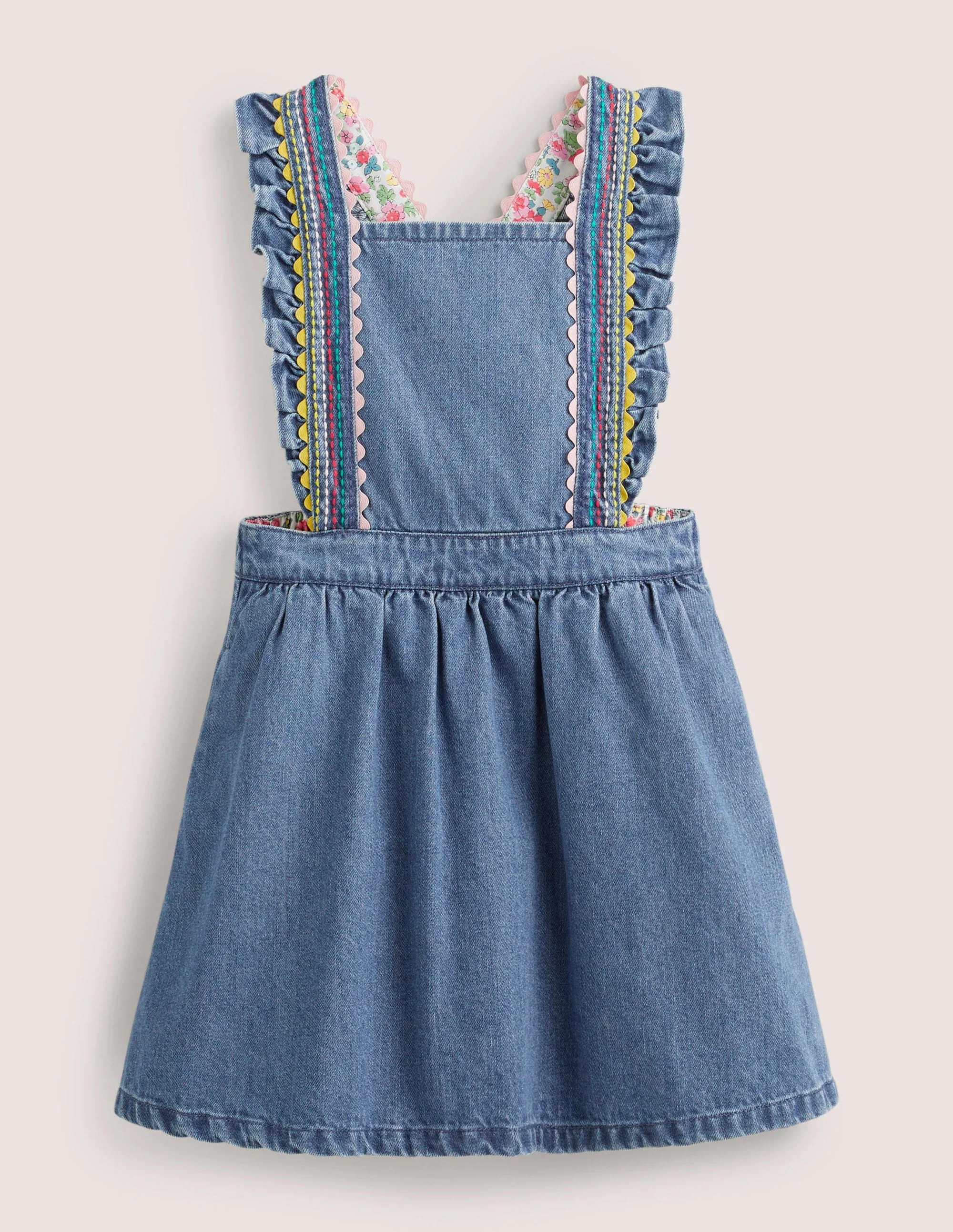 Gewebtes Schürzenkleid-Denim, Regenbogennähte