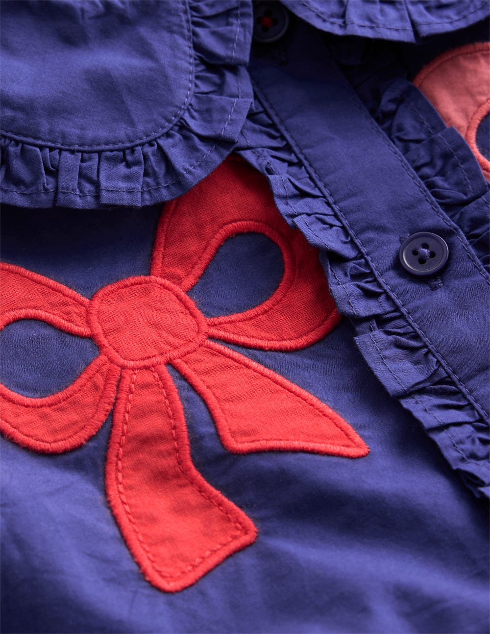 Hemdblusenkleid mit applizierten Schleifen-Steuerbordblau Schleifen - Image 3