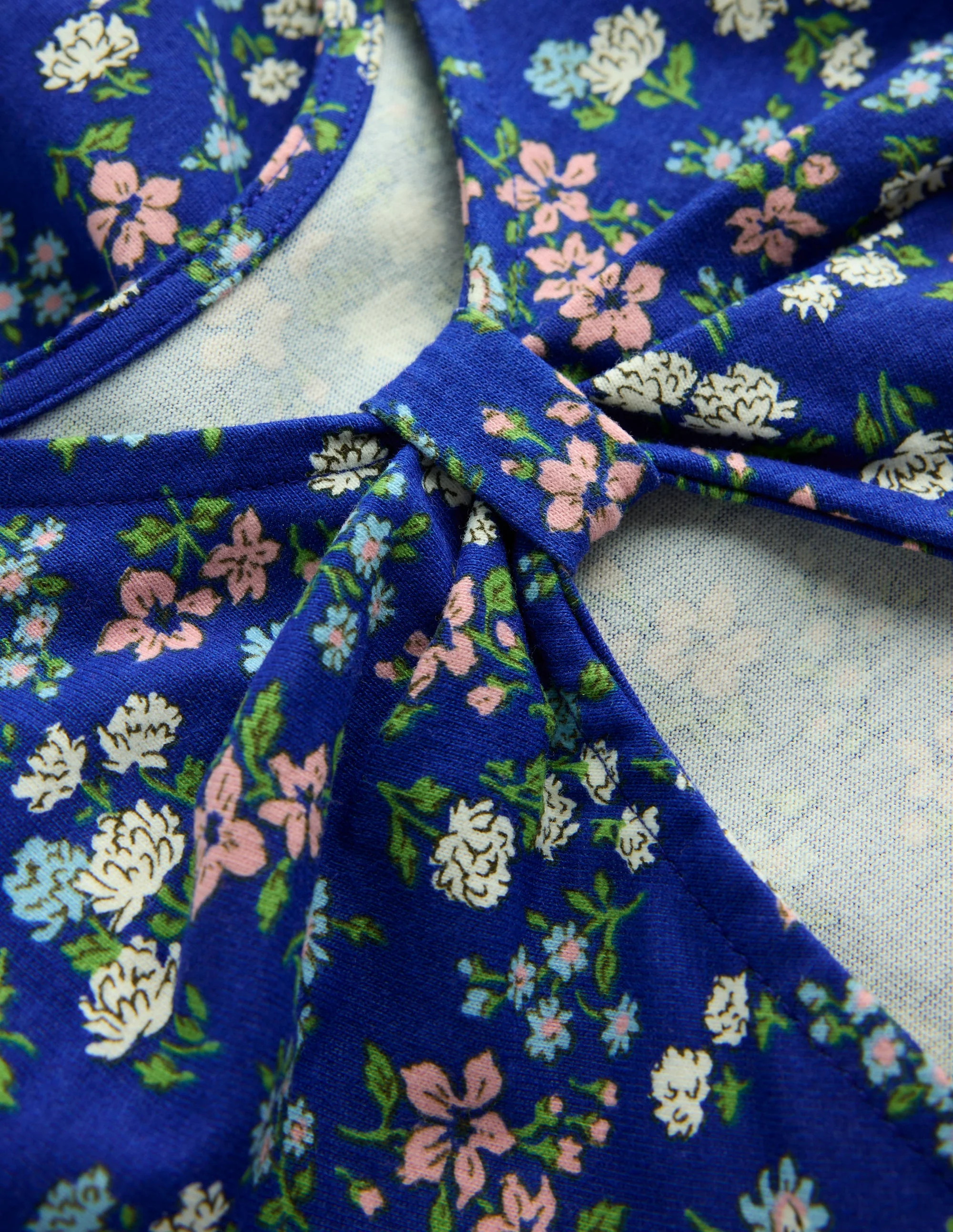 Jerseykleid mit Schleife am Rücken-Blau Kleines Blütenmuster - Image 3
