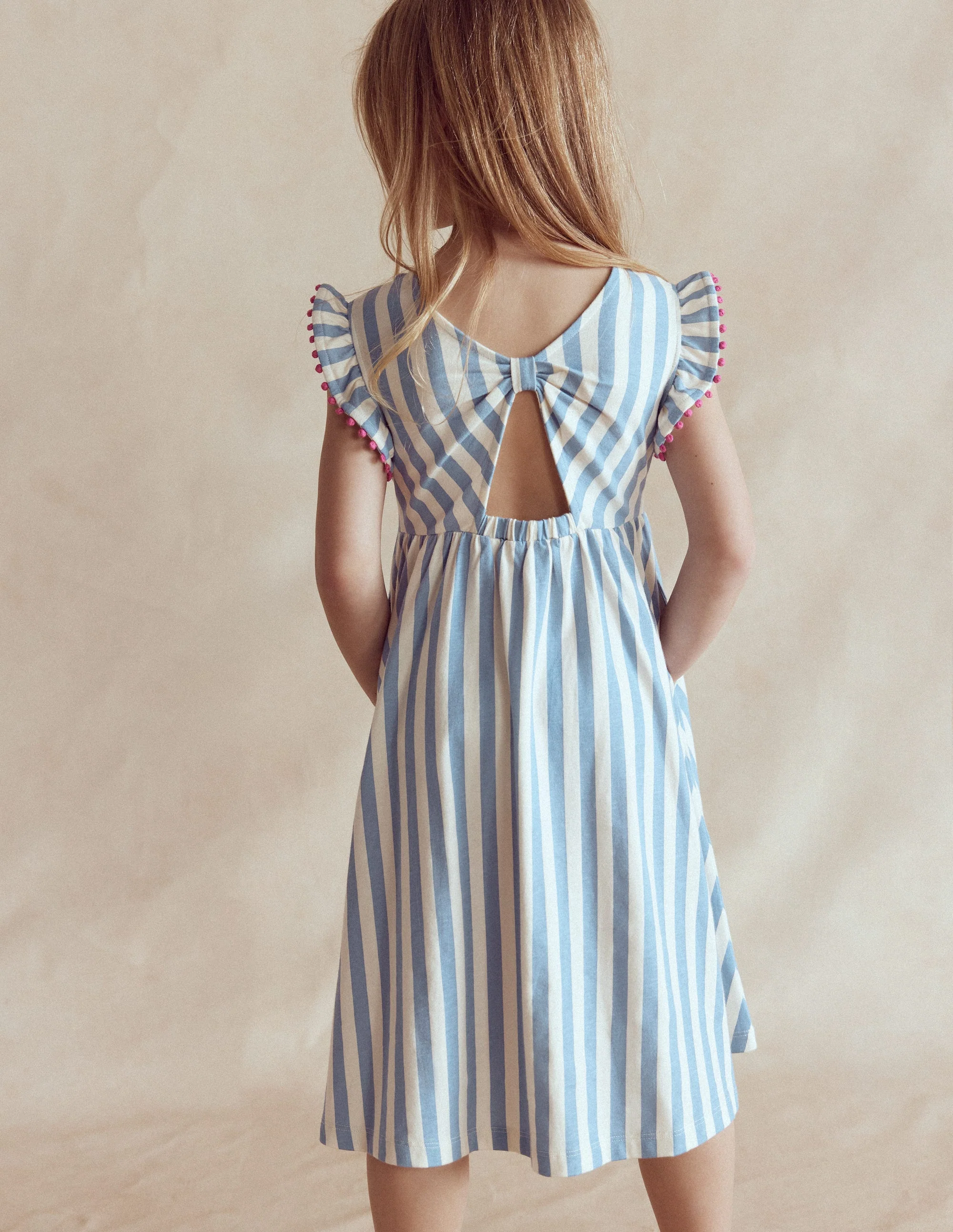 Jerseykleid mit Schleife am Rücken-Salzblau/Naturweiß Streifen - Image 2