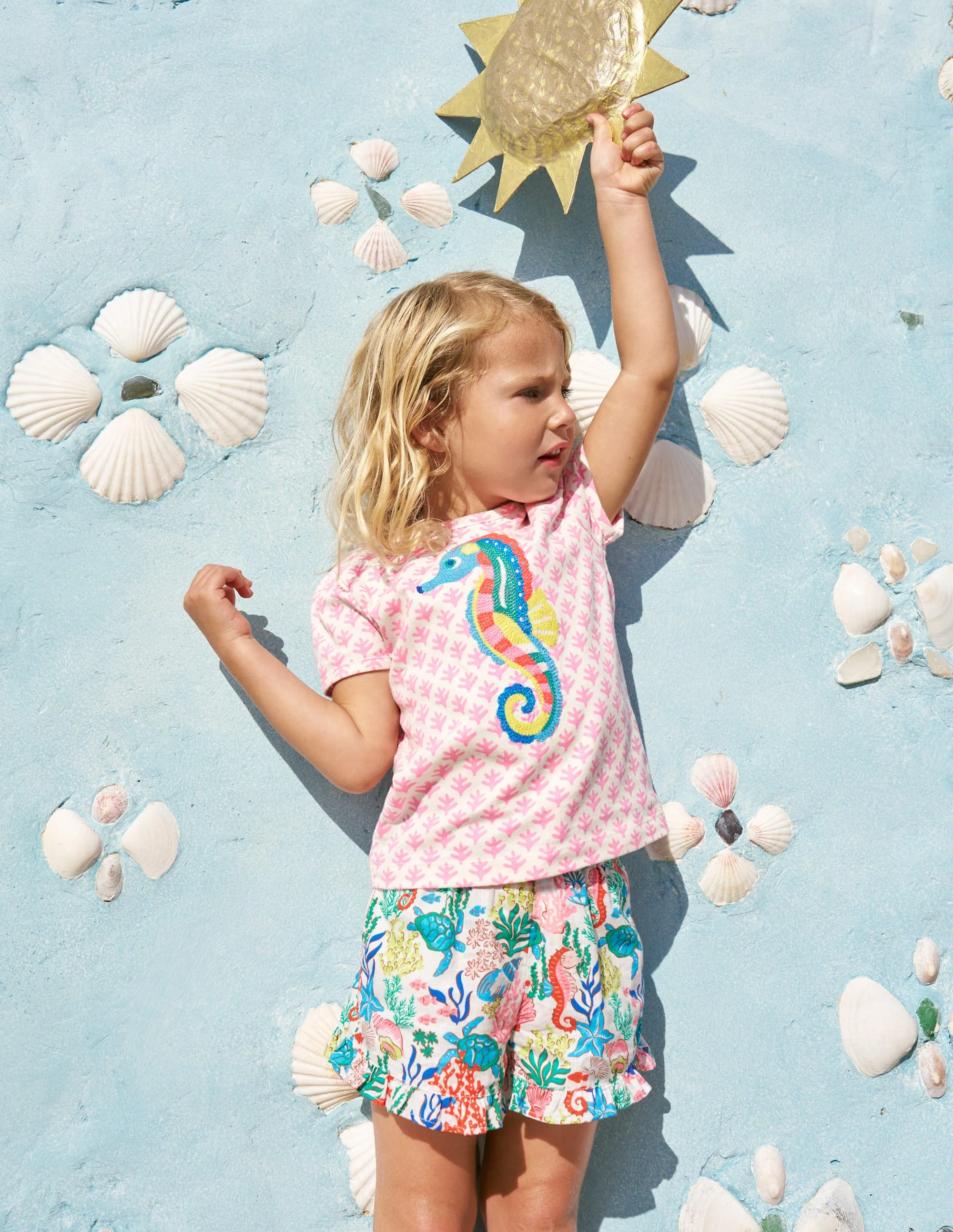 Juniper Gewebte Shorts mit Rüschen-Bunt Korallenbucht - Image 4