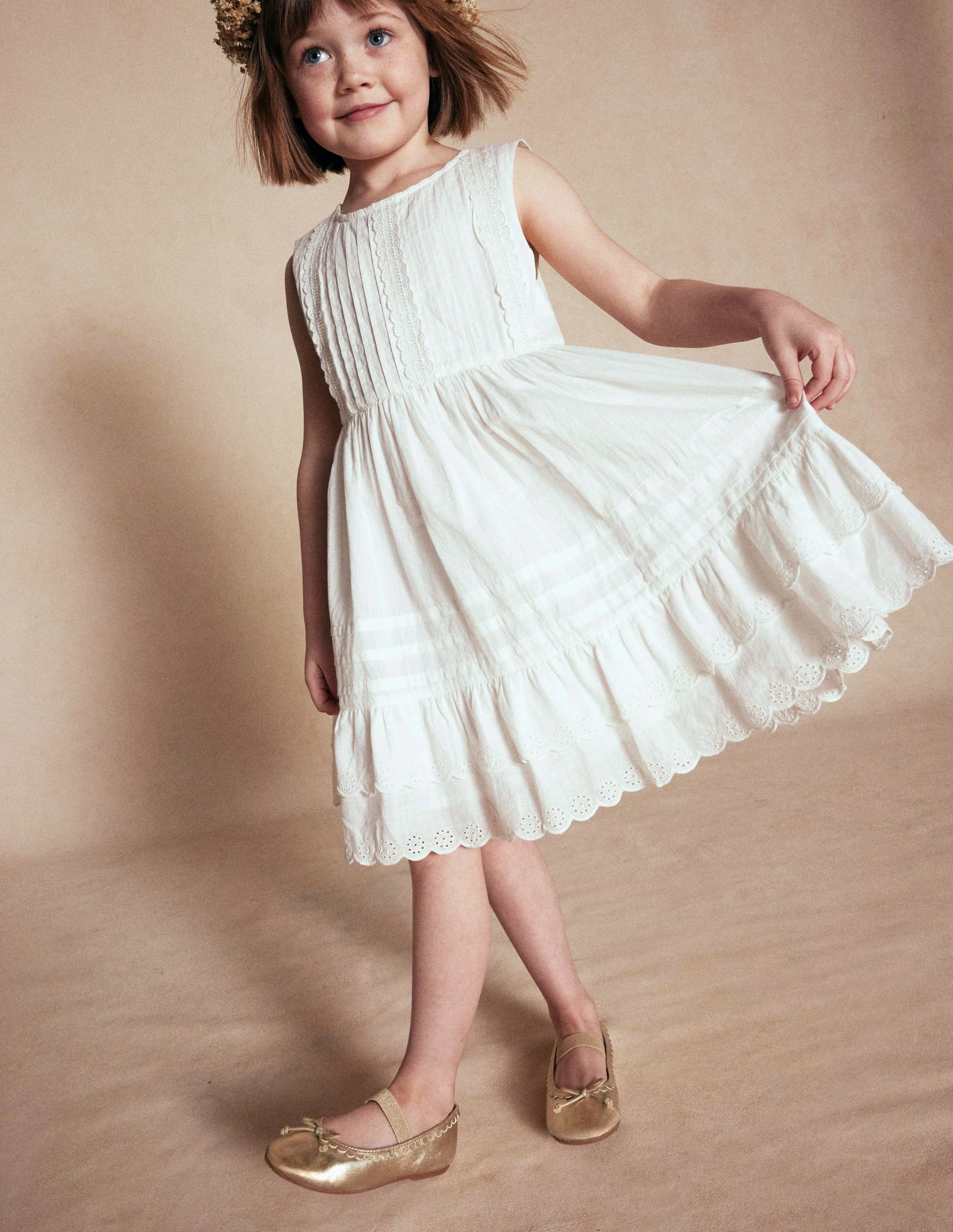Kleid mit Biesen und Spitzenbesatz-Sanftes Naturweiß - Image 4