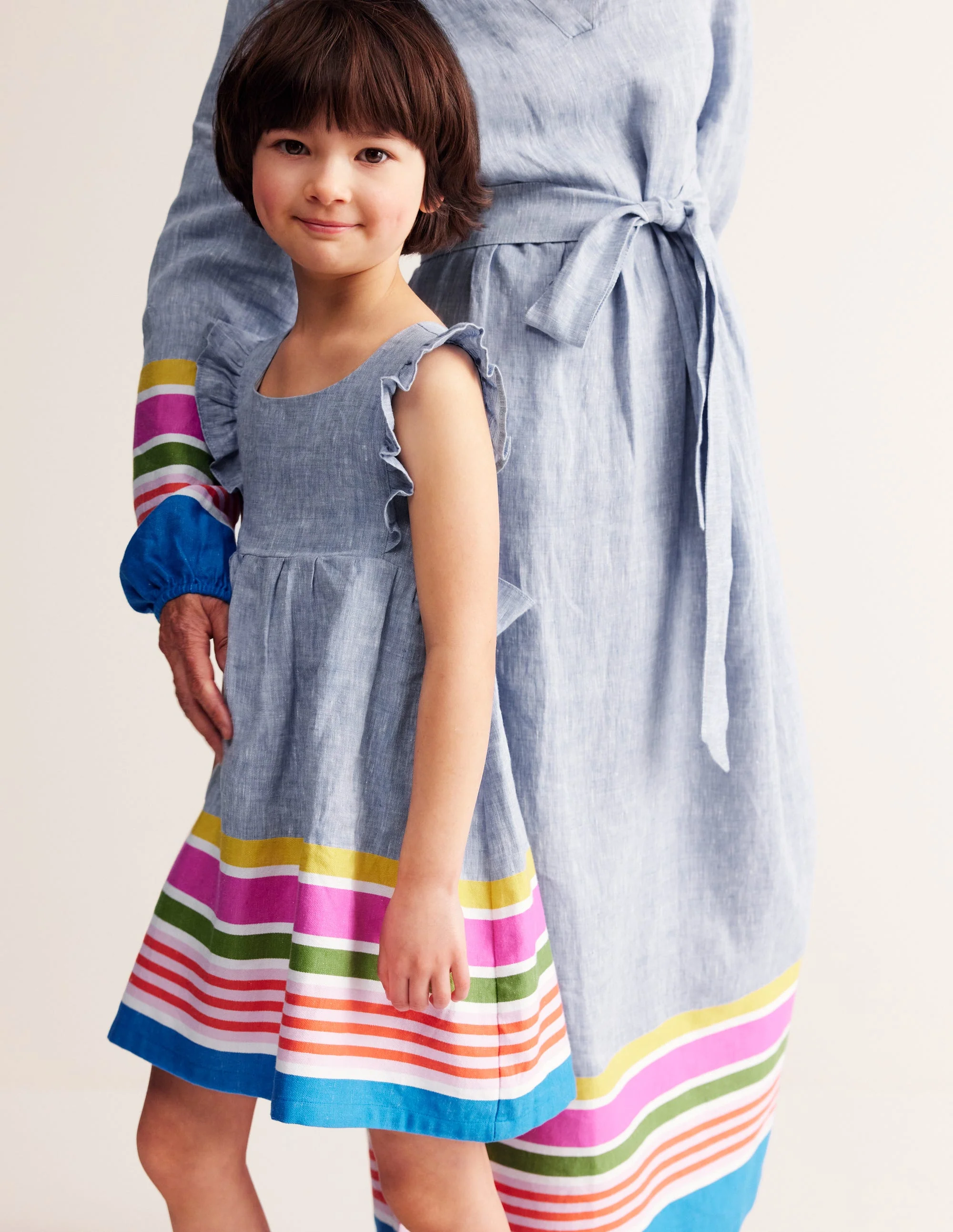 Kleid mit Schleife am Rücken-Fil à Fil Streifen - Image 3