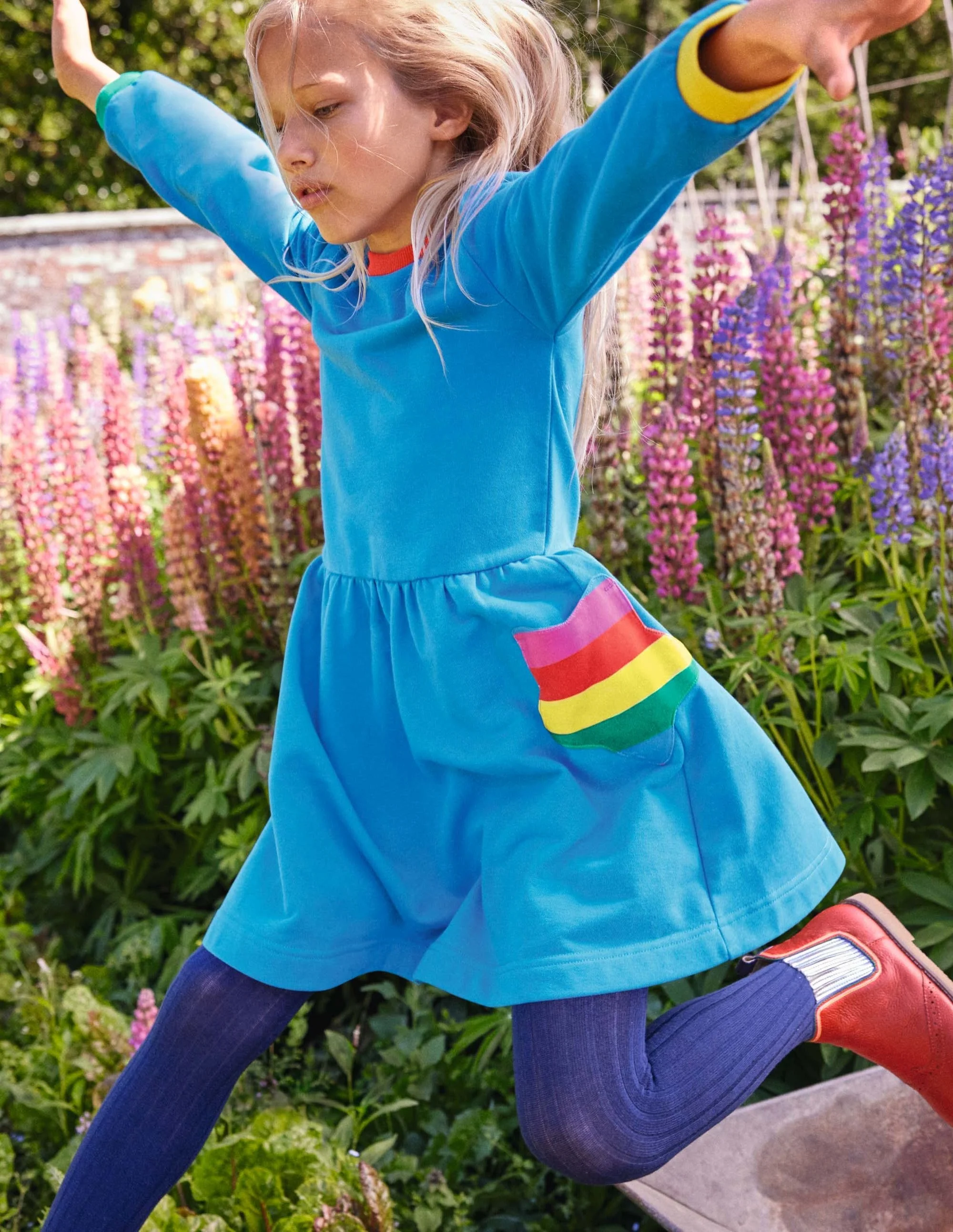 Kleid mit Taschen-Applikation-Marokkoblau, Sterne - Image 4