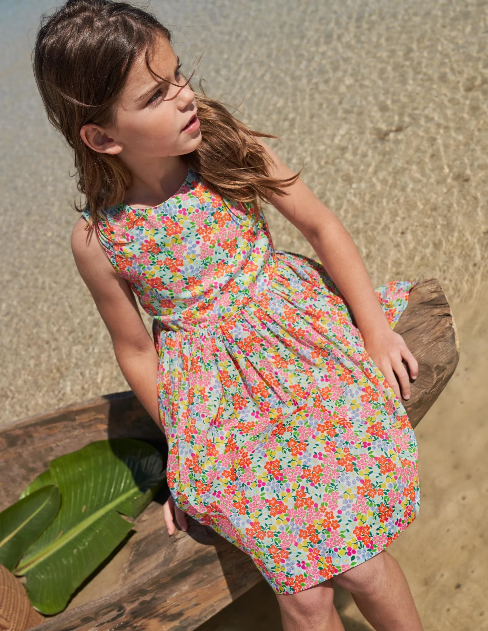 Kleid mit überkreuzten Rückenträgern-Bunt, Tropisches Blumenmuster - Image 5