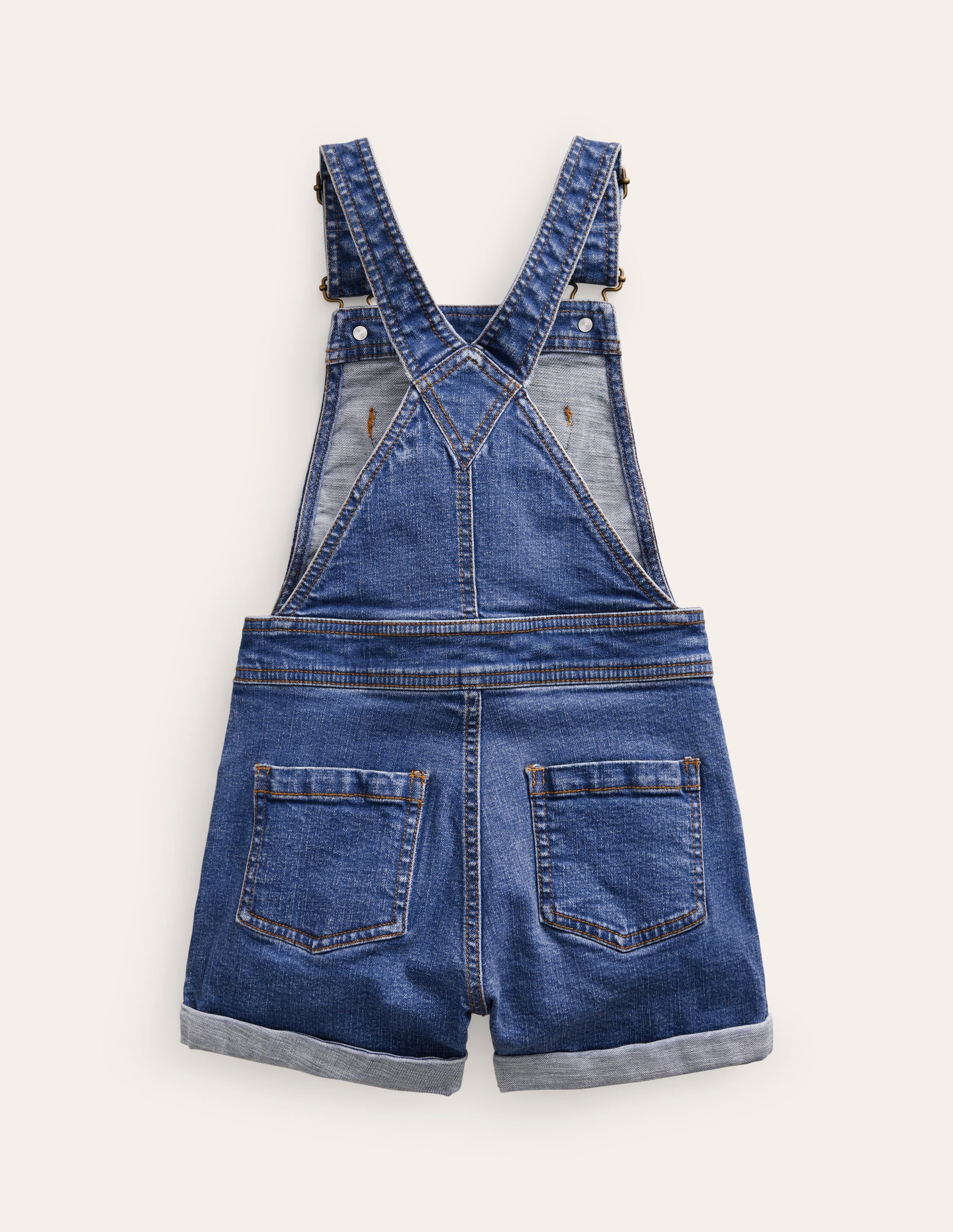 Kurze Latzhose mit Herztaschen-Denim - Image 2