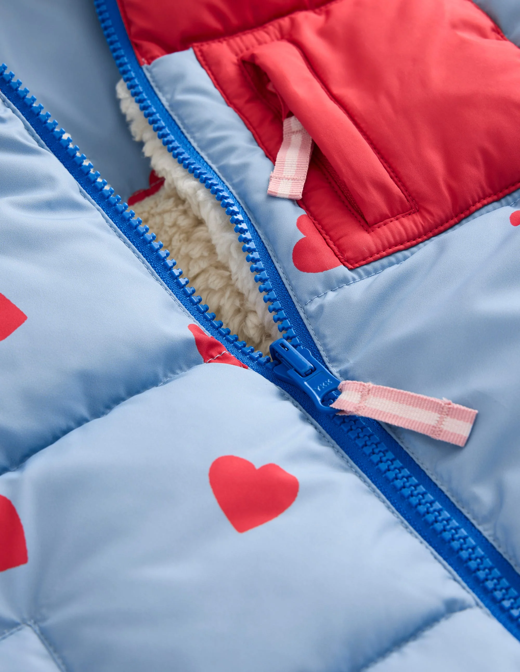 Kuscheliger Teddyfellmantel zum Wenden-Blau/Rot Kleine Herzen - Image 3