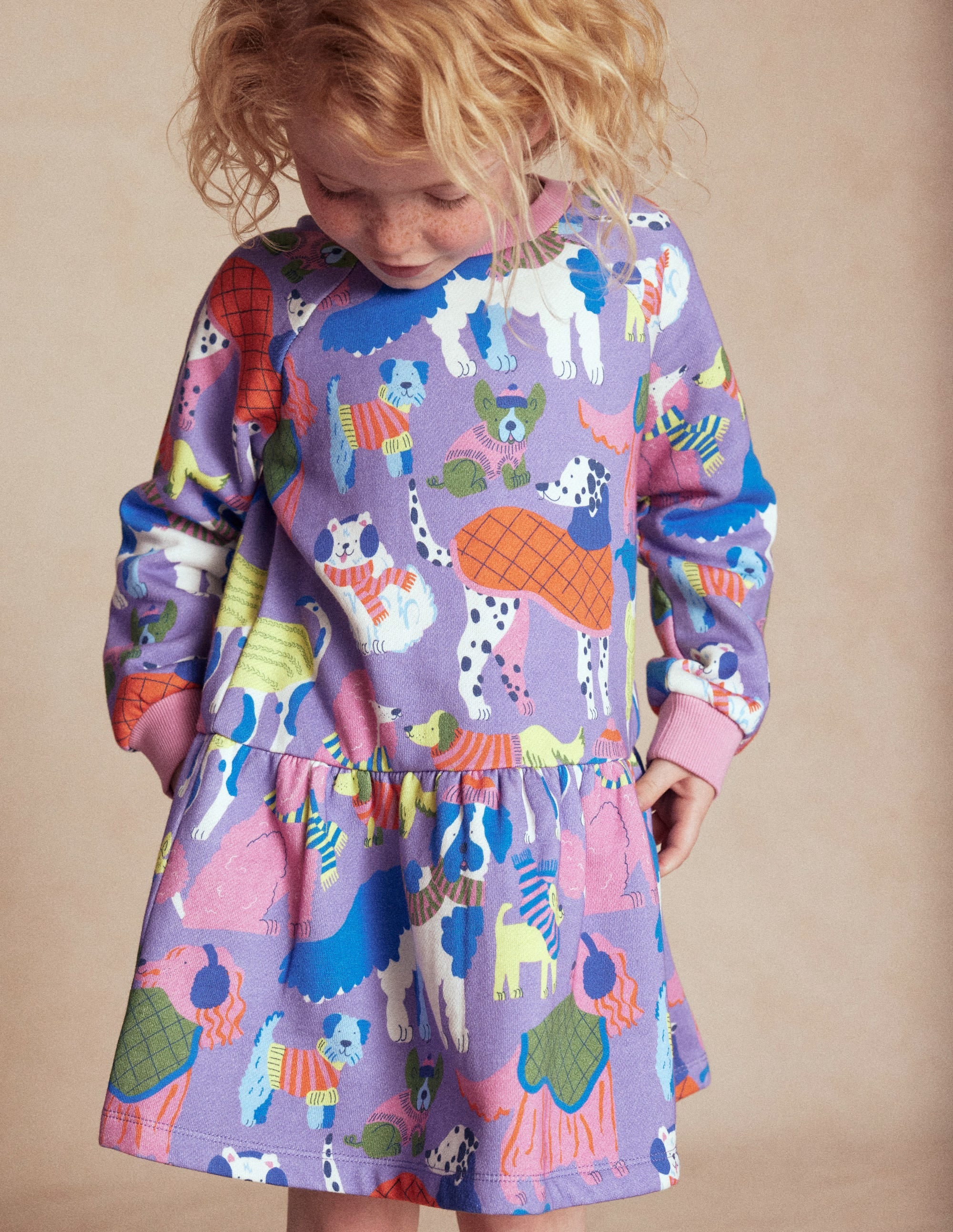 Kuscheliges Sweatshirt-Kleid-Eierschalenblau Hunde im Winteroutfit - Image 4