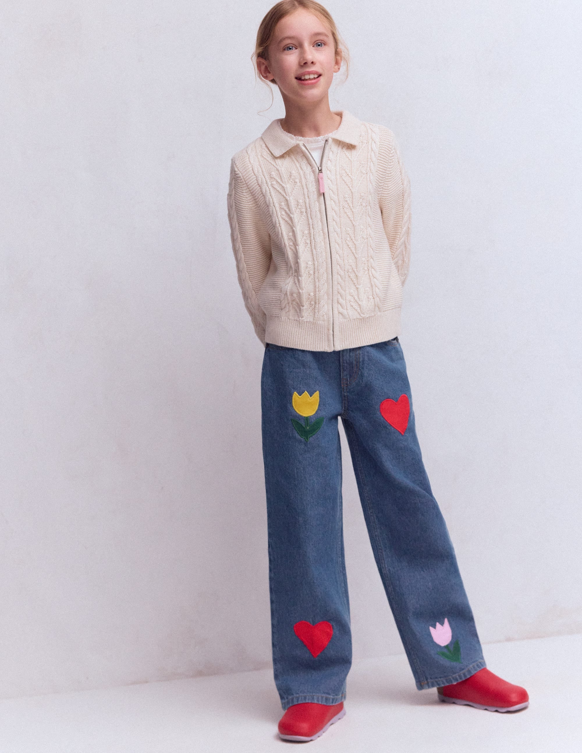 Lässige Jeans-Medium Vintage Applikation