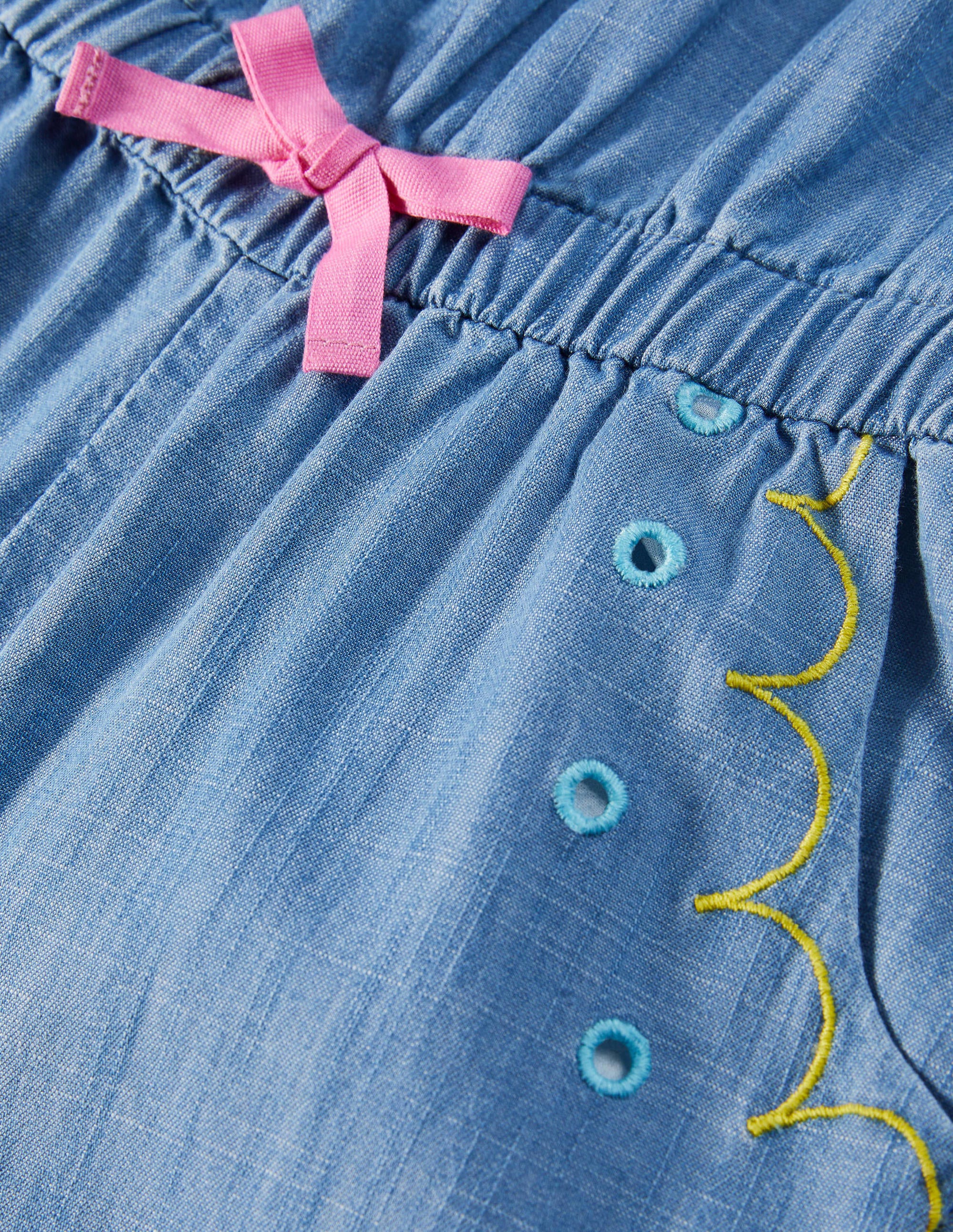 Latzhose mit Muschelsaum-Faux-Uni - Image 3