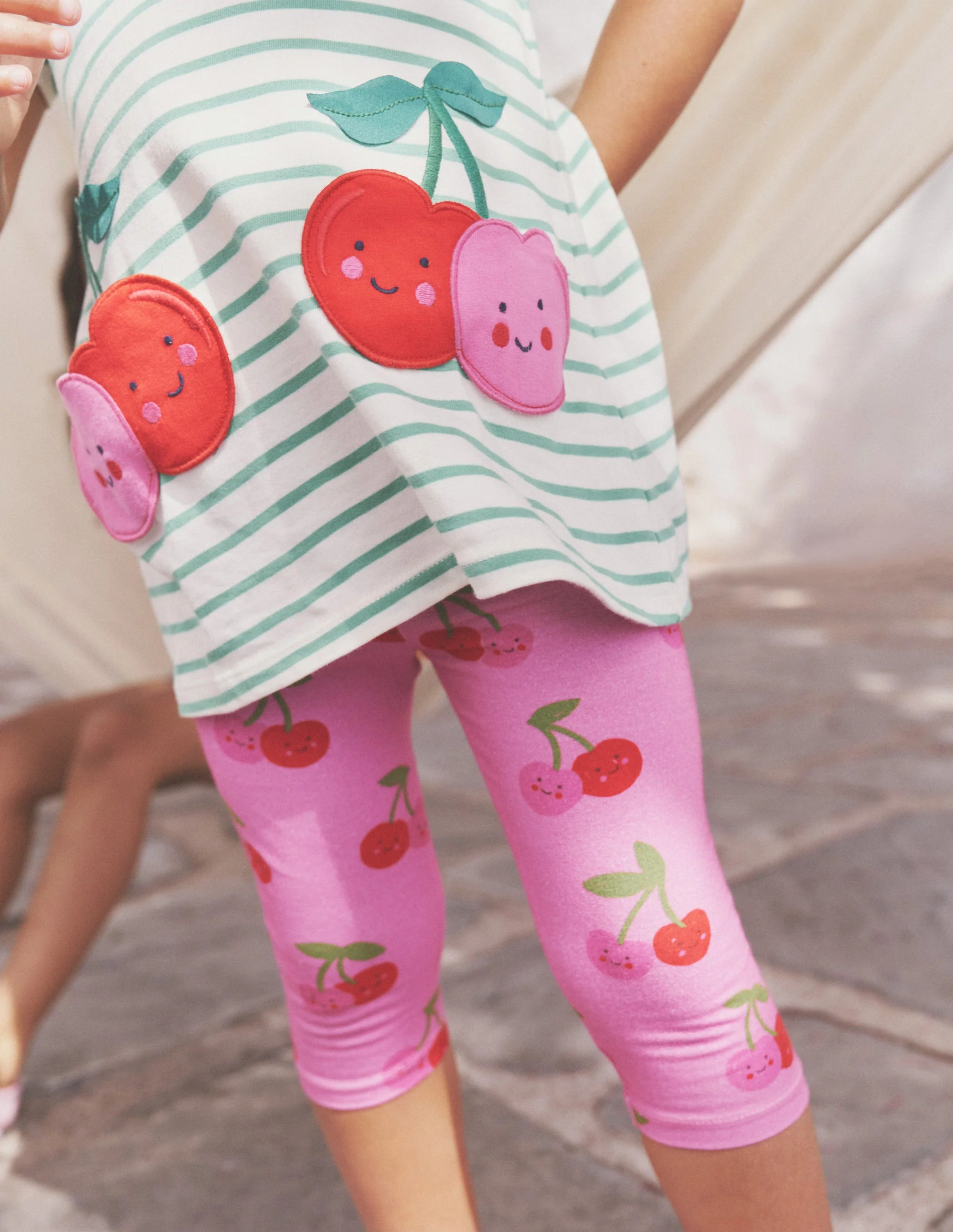 Lustige, verkürzte Leggings-Rosa Kirschen - Image 4