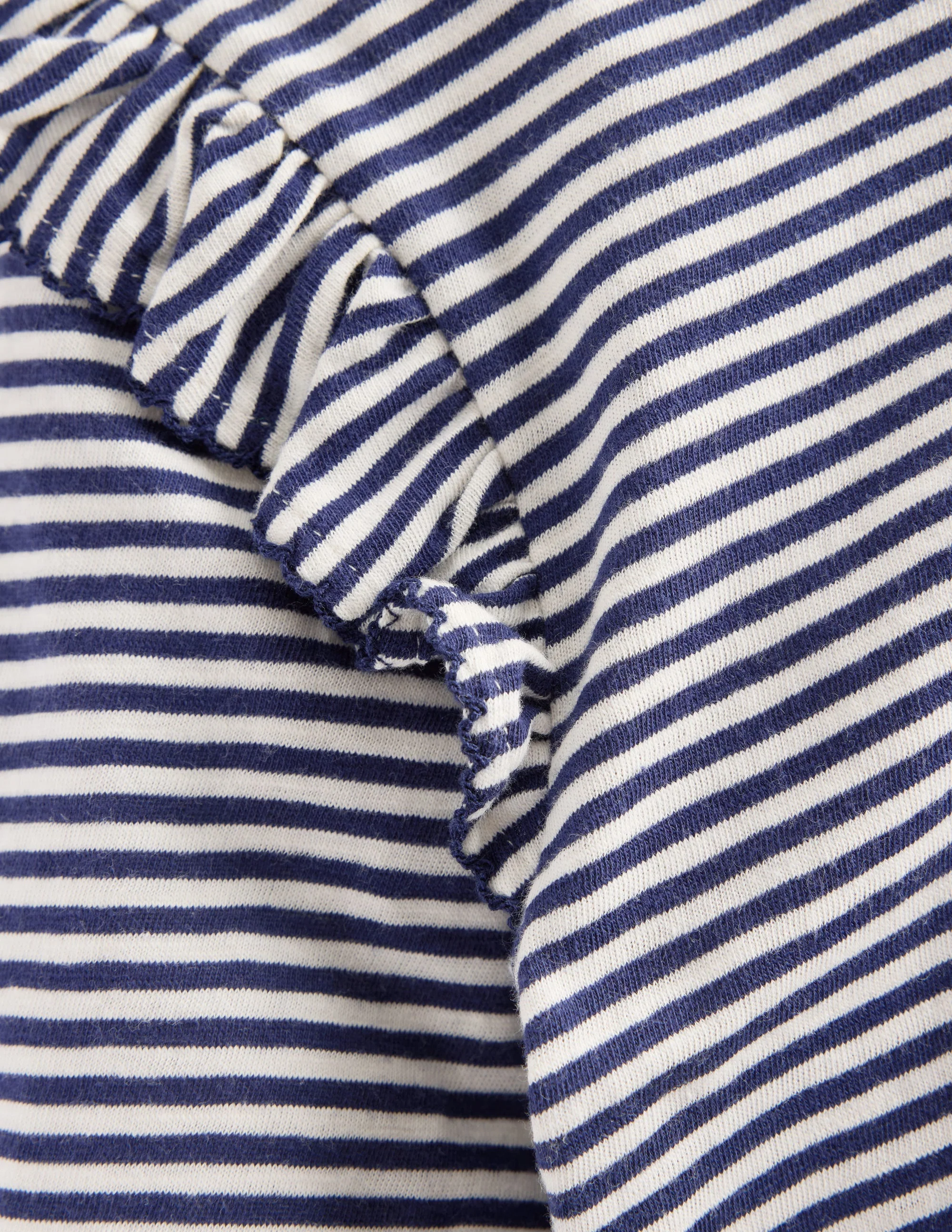 Oberteil aus Flammgarn mit Rüschenärmeln-Sanftes Naturweiß/Schuluniform-Marineblau - Image 7