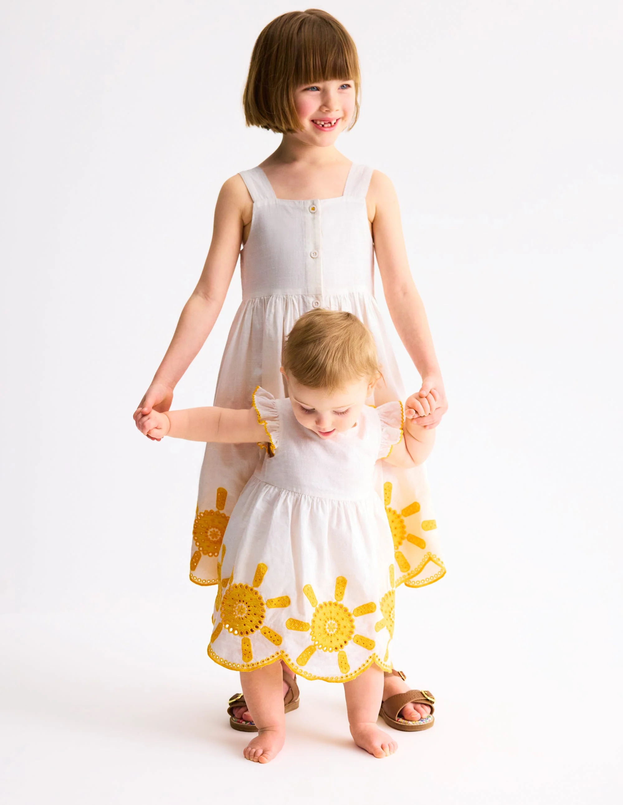 Remy Kleid mit durchgehender Knopfleiste-Naturweiß, Sonnenschein - Image 5