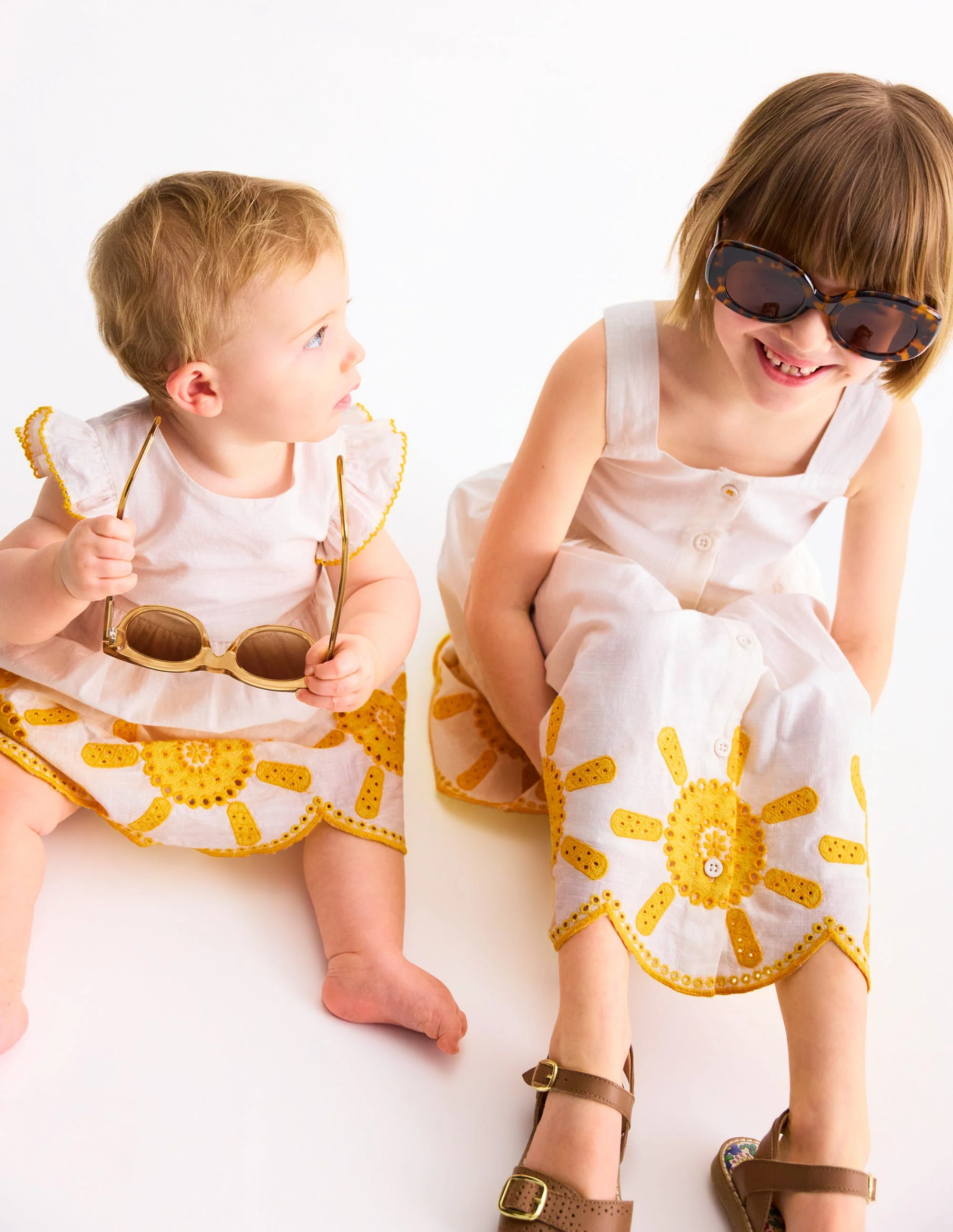 Remy Kleid mit durchgehender Knopfleiste-Naturweiß, Sonnenschein - Image 6
