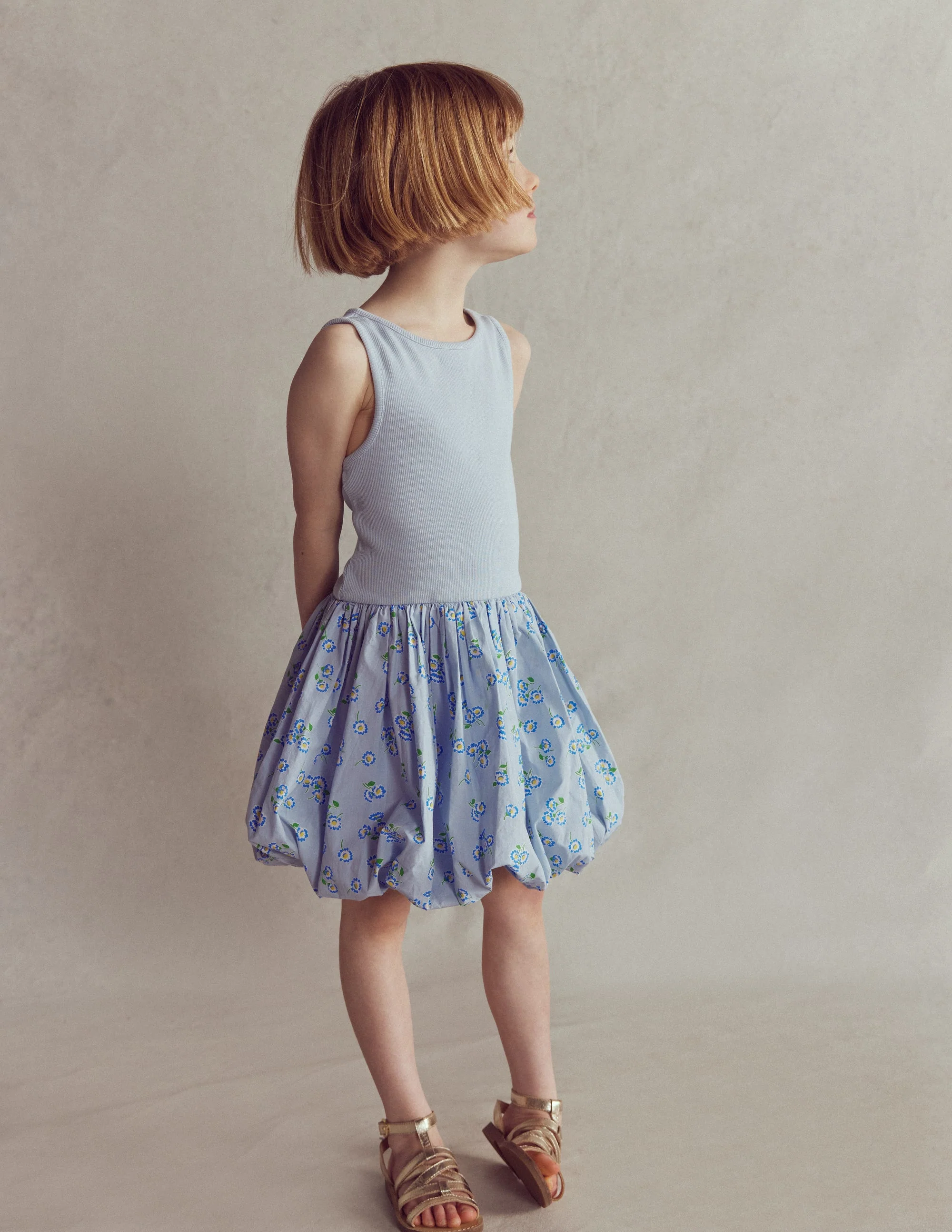 Rippstrick-Kleid mit Ballonsaum-Nebelblau Gänseblümchen - Image 3