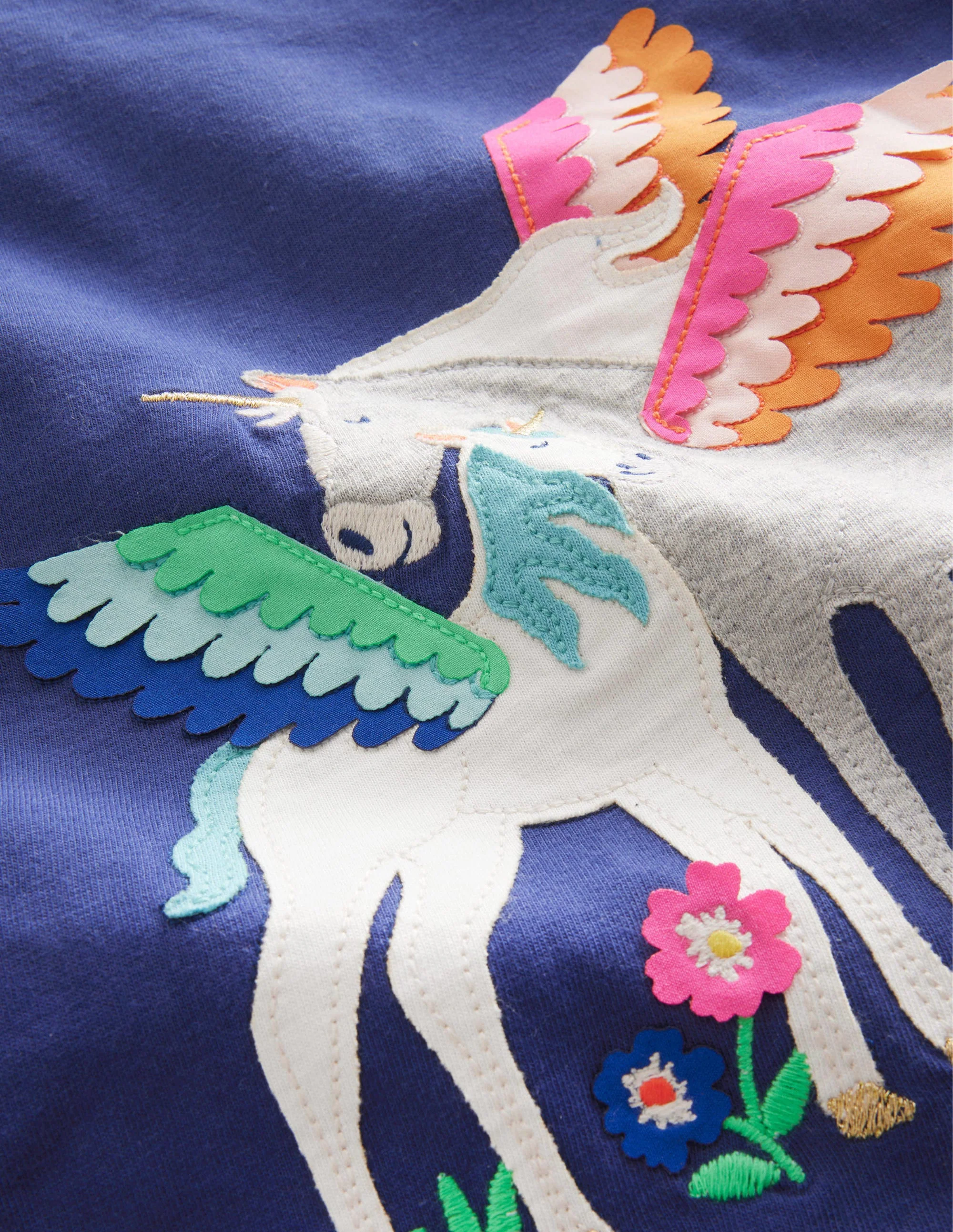T-Shirt mit Puffärmeln und Applikation-Sanftes Segelblau, Einhörner - Image 3