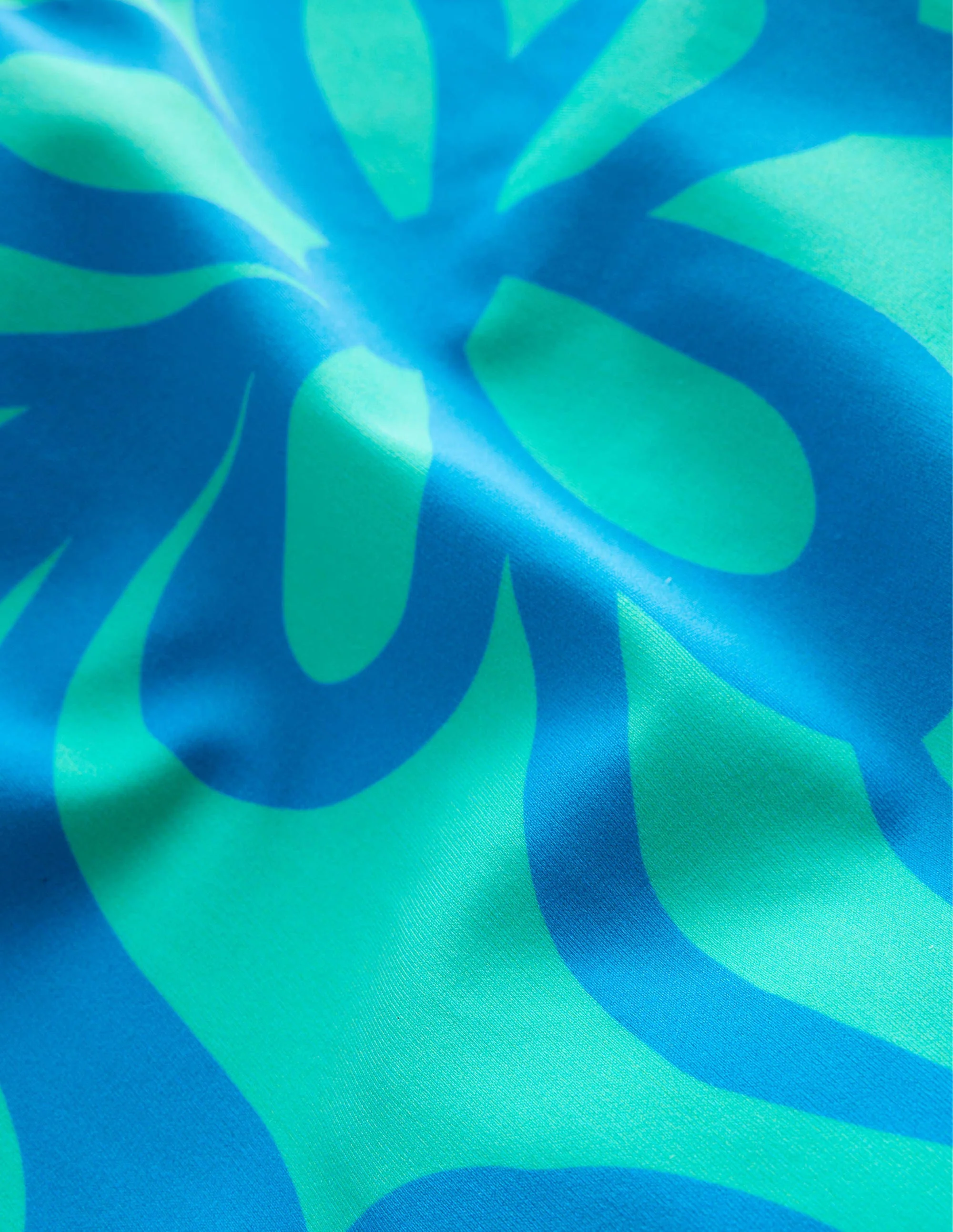 Tankini-Oberteil mit gekreuzten Rückenträgern-Tropisches Grün, Sommermuster - Image 3