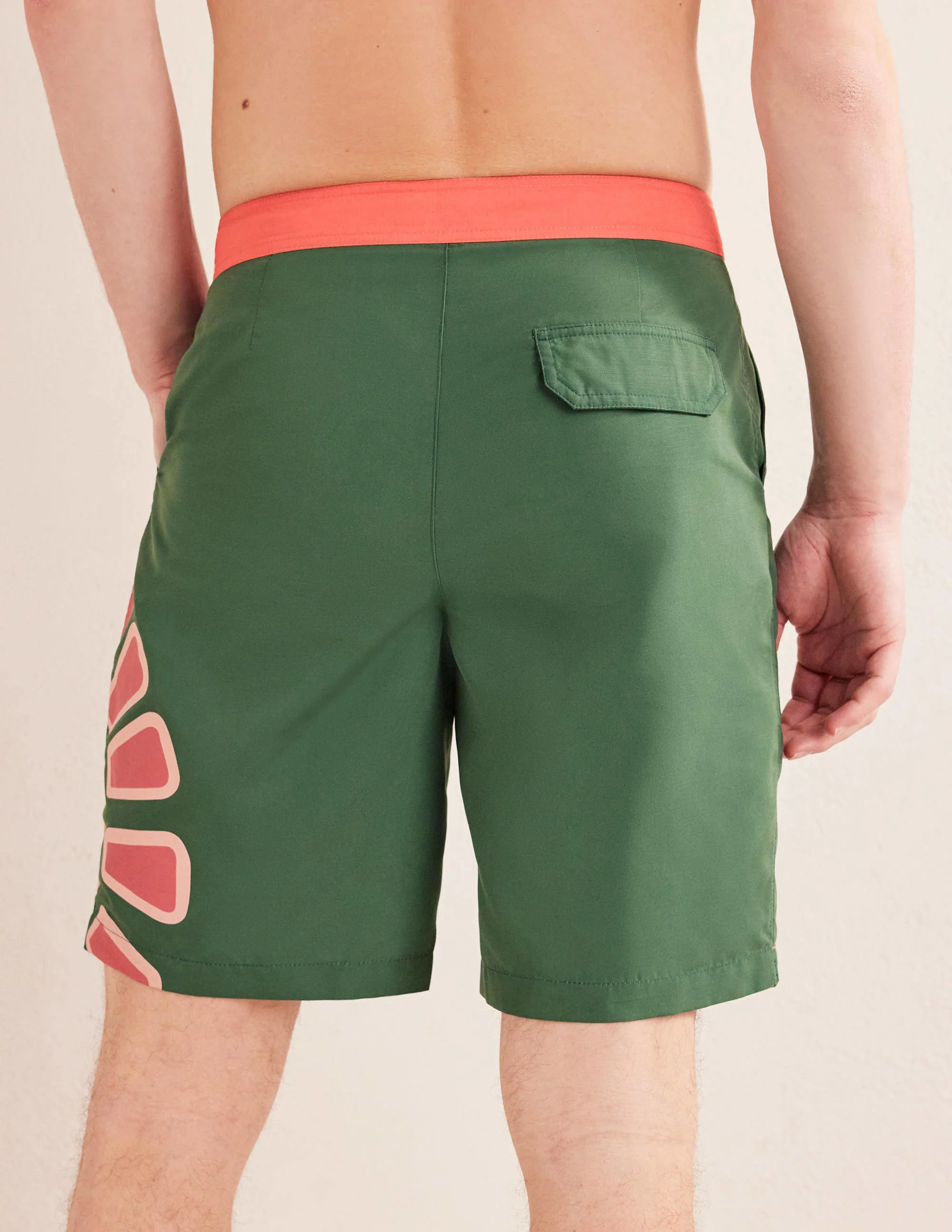 Bermudas mit fixiertem Taillenbund-Palmblattgrün, Sonnenmuster - Image 3