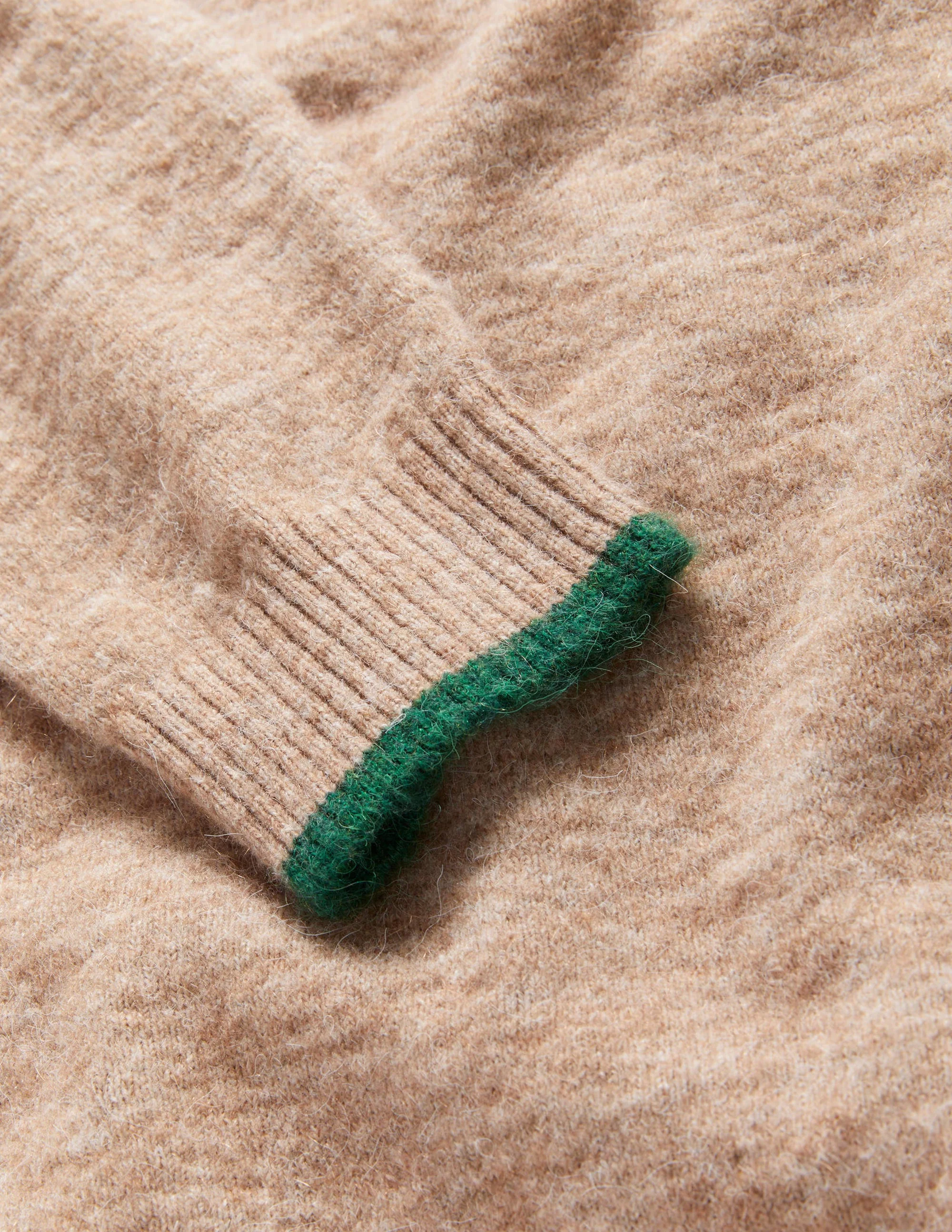 Flauschiger Pullover mit Rundhalsausschnitt-Kamelbraun Melange - Image 7