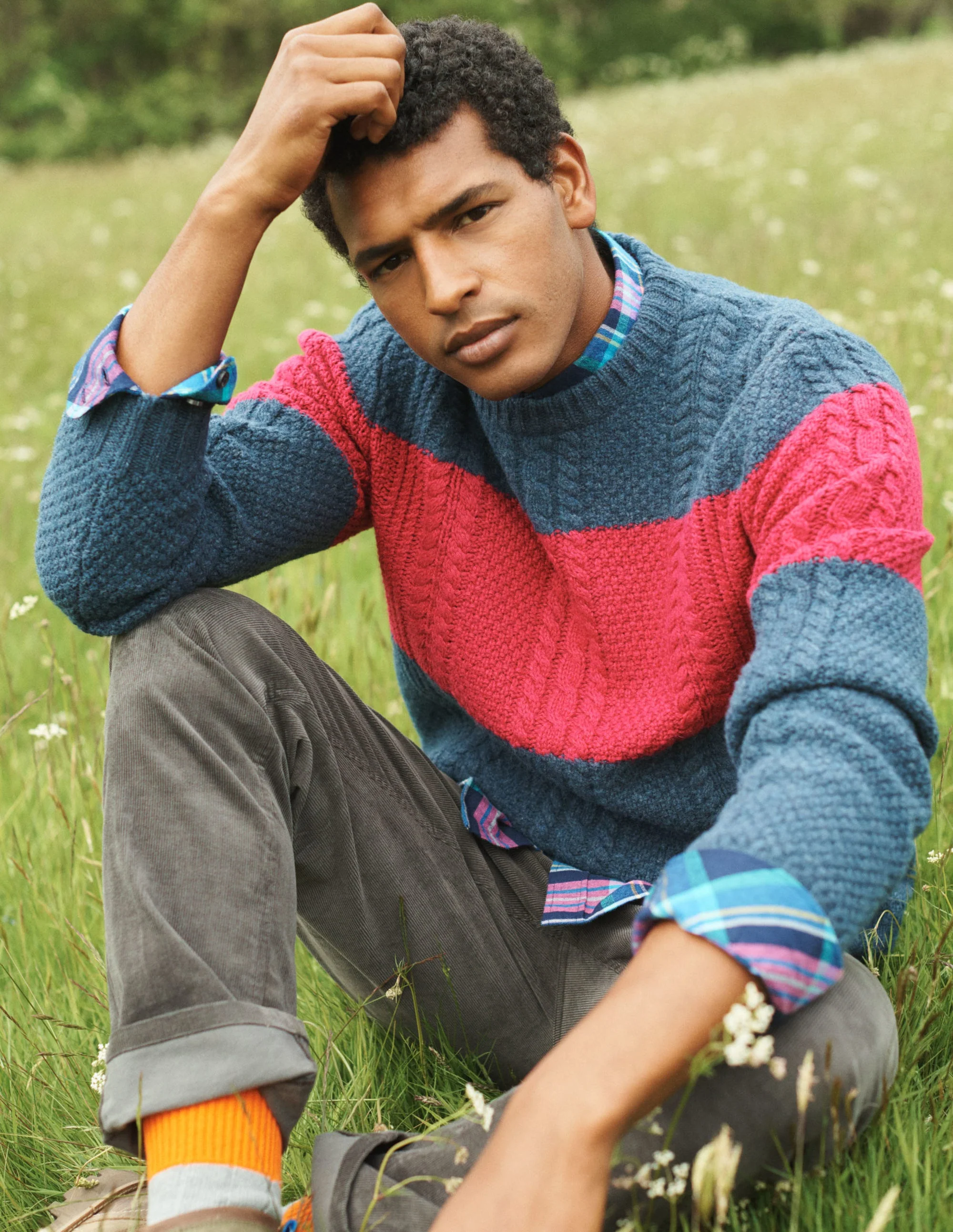 Grobstrickpullover mit Rundhalsausschnitt-Navy/Magenta - Image 4