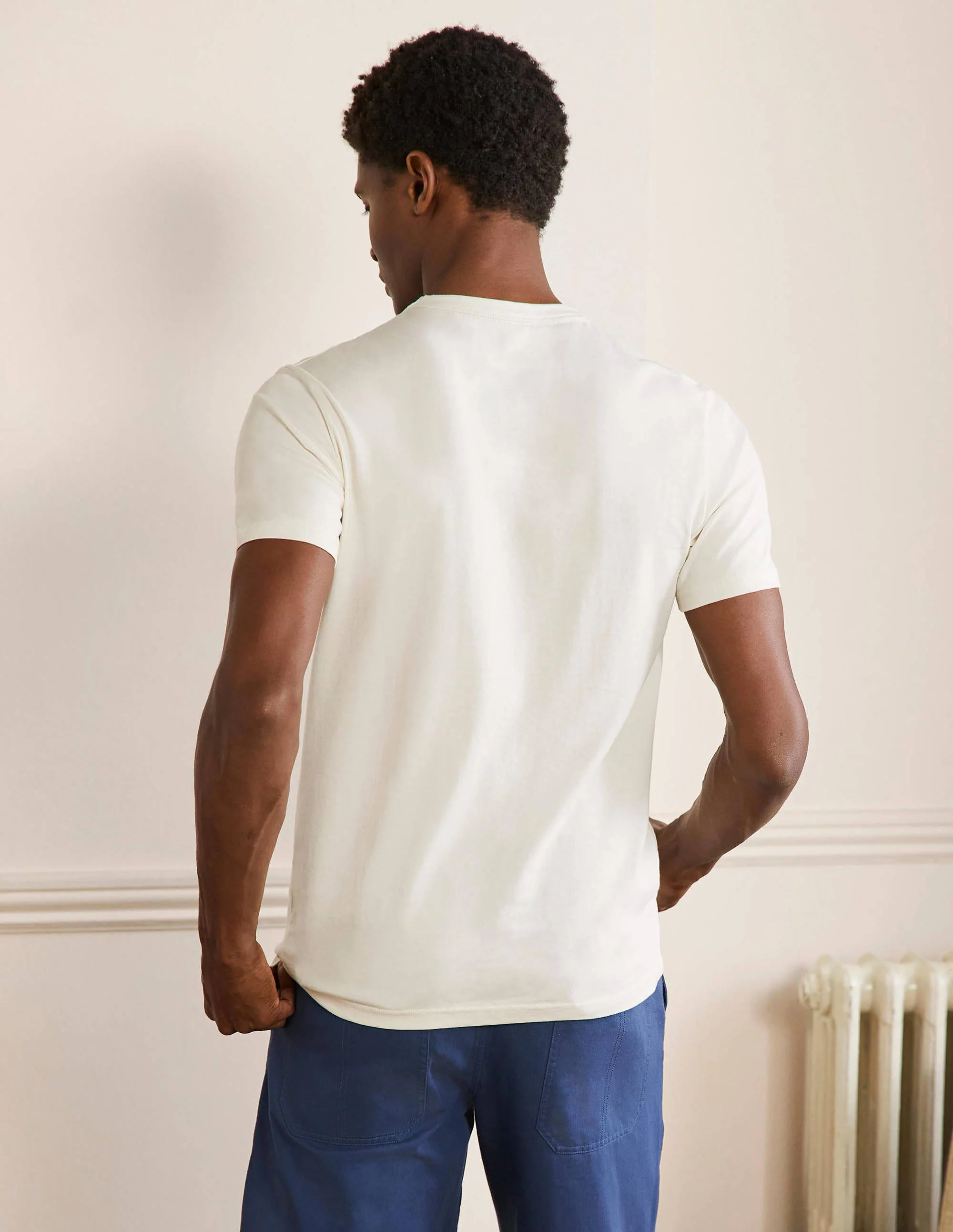 Kingston T-Shirt-Weiß, Campingausflug - Image 3