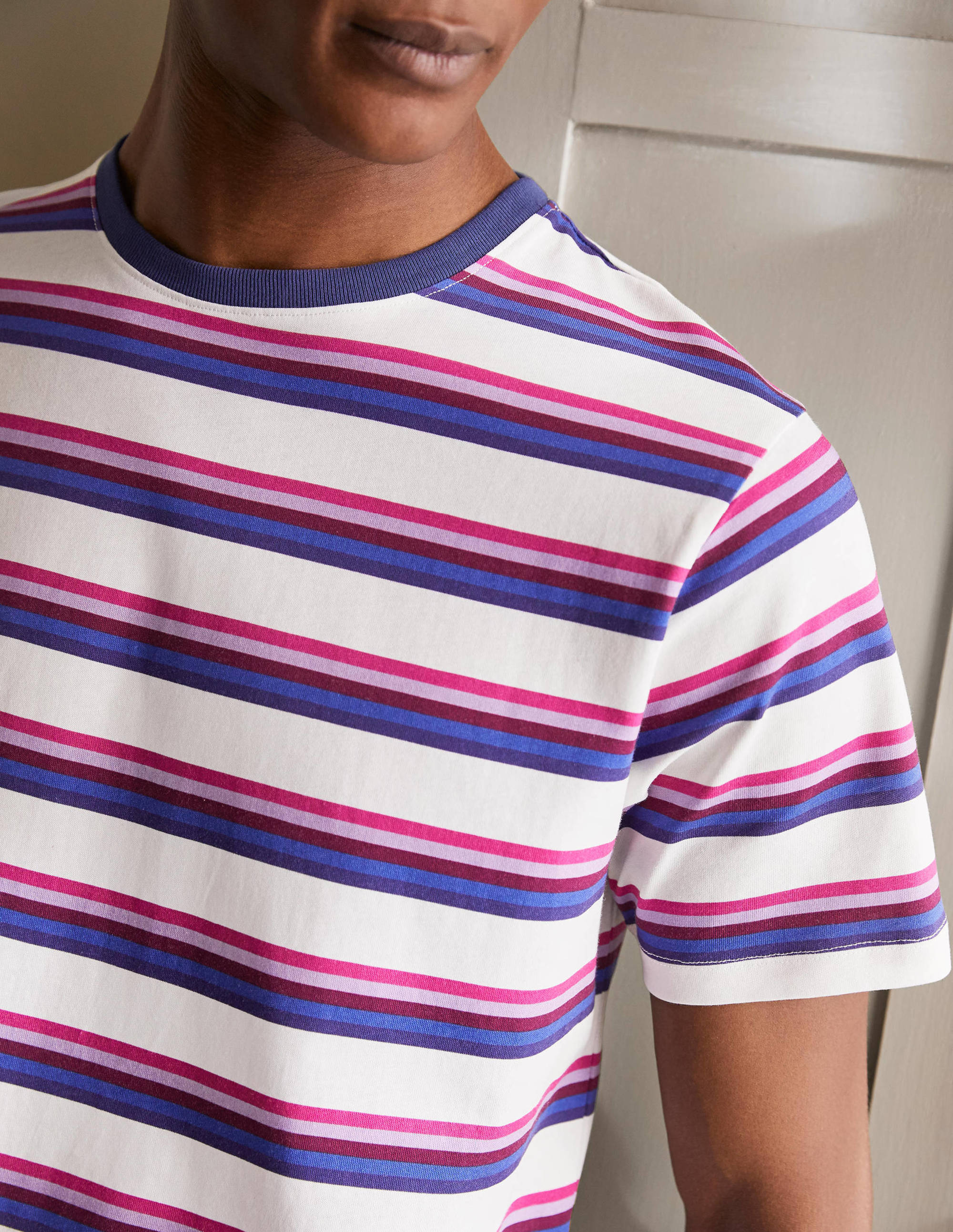 Klassisches Baumwoll-T-Shirt-Beetroot Purple Multi Stripe - Image 2