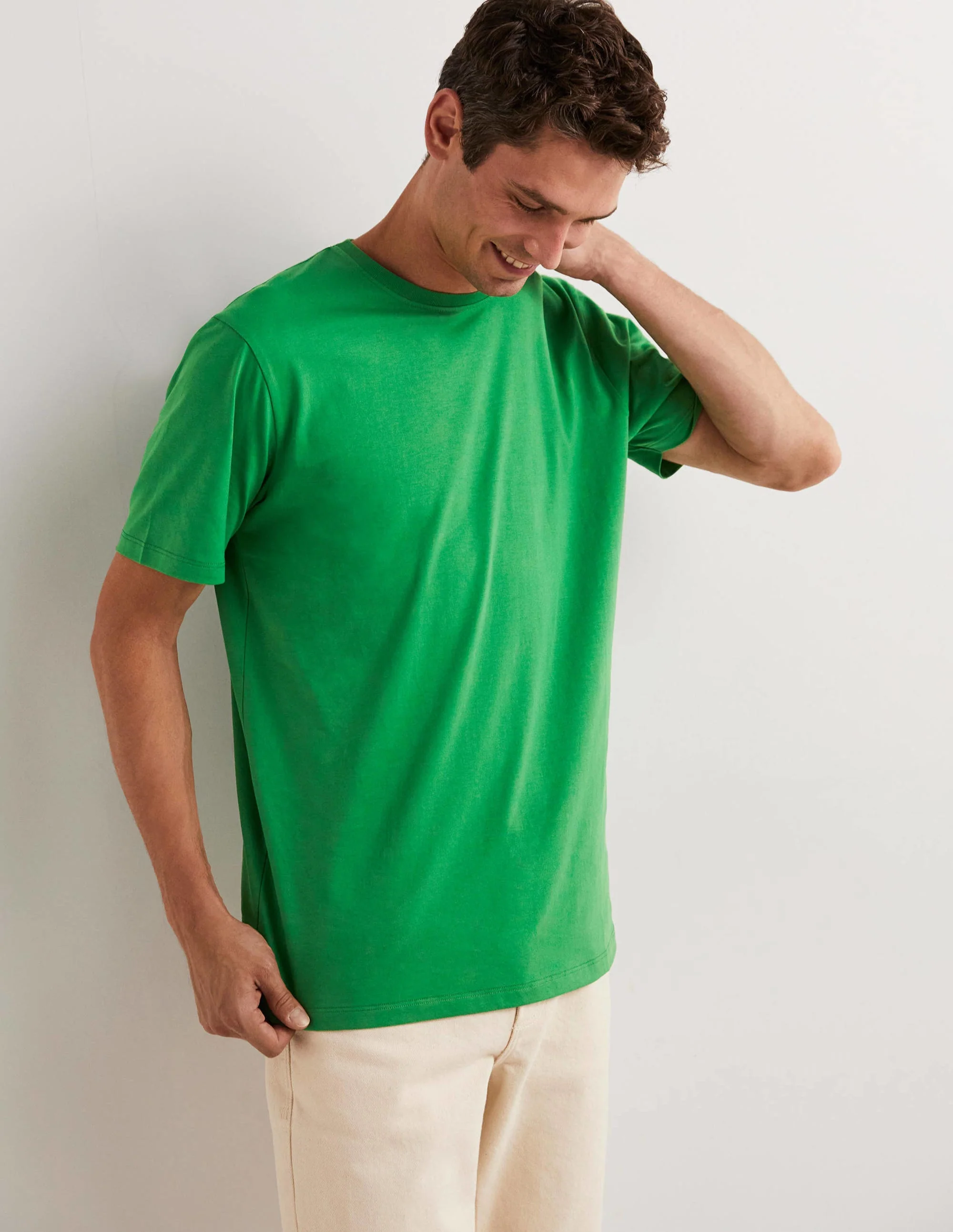 Klassisches Baumwoll-T-Shirt-Bohnengrün